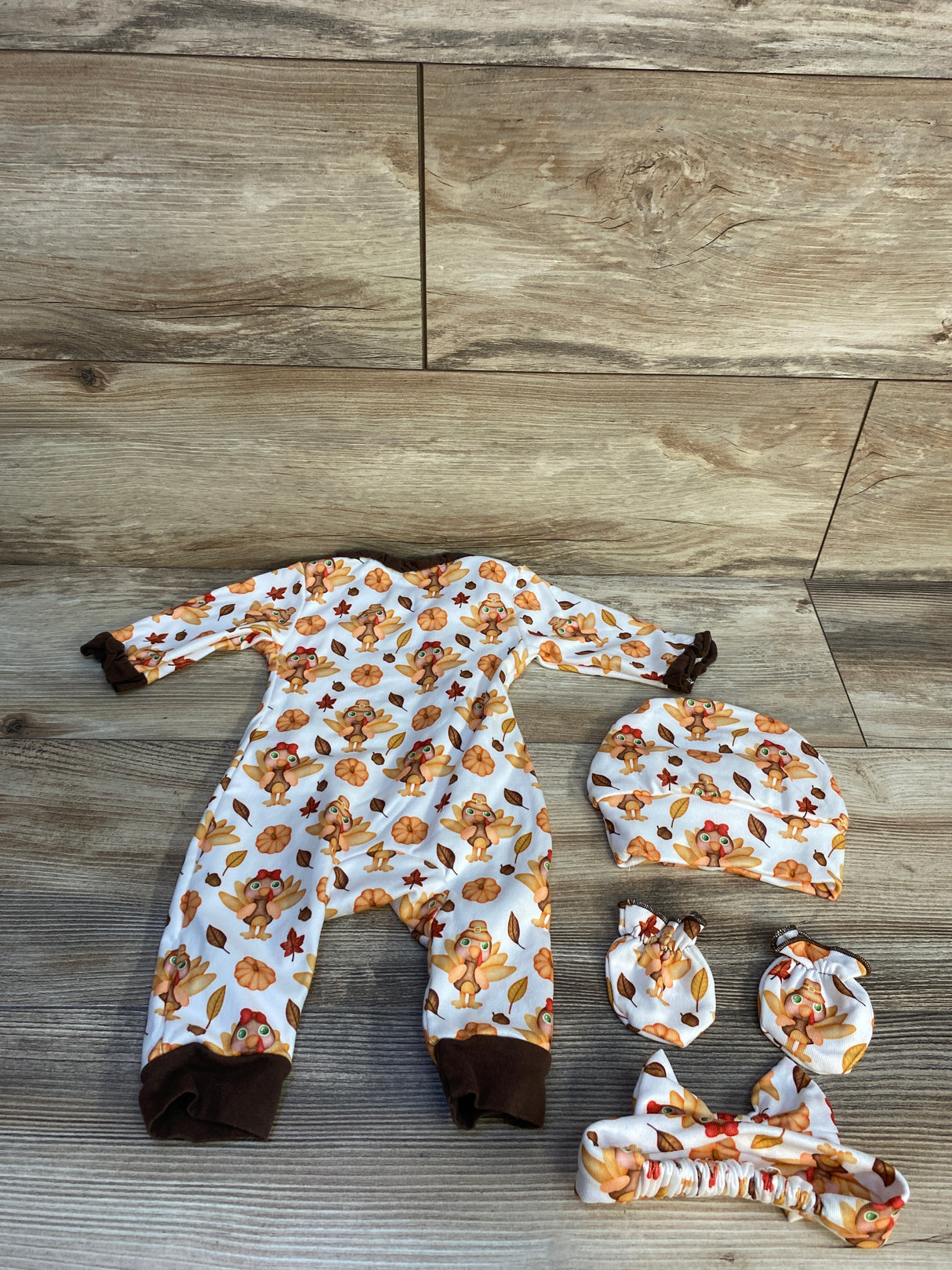 4pc Thanksgiving Print Coverall White sz 0-3m