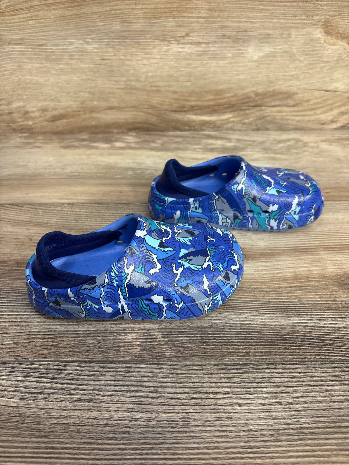 Cat & Jack Rowan Blue Shark Water Shoes sz 7c - Me n Mommy To Be