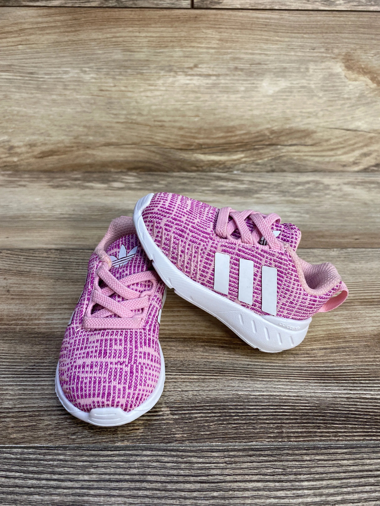Adidas Swift Run 22 'True Pink' Sneakers sz 4c