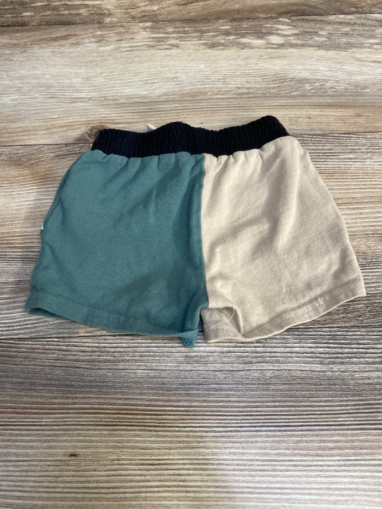 Baby Gap Colorblock Shorts Green sz 3-6m