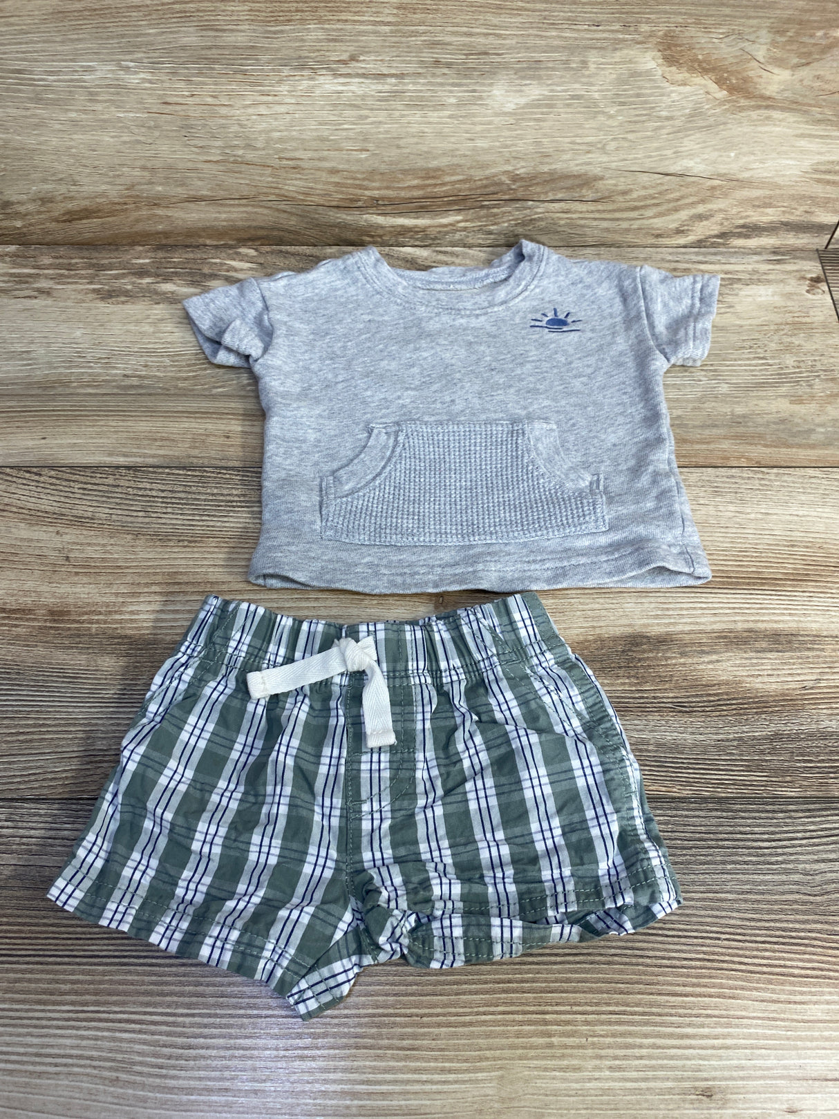 Just One You 2pc Shirt & Shorts Grey sz 3m