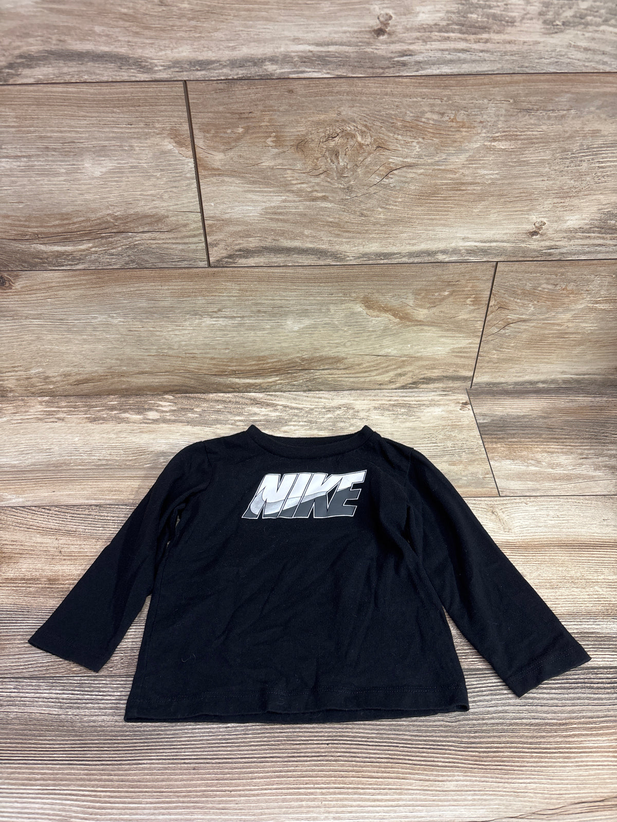 Nike Shirt Black sz 18m
