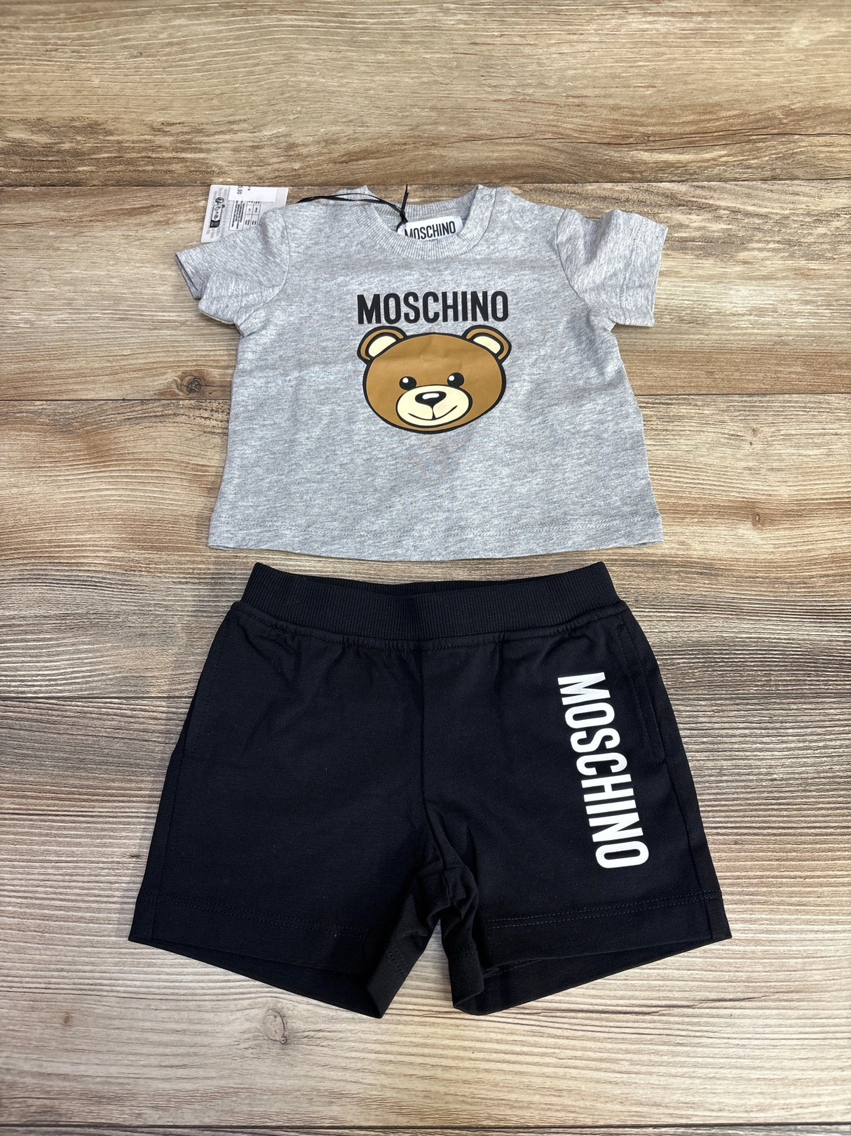 NEW Moschino 2pc T-Shirt & Shorts Grey sz 6m - Me n Mommy To Be