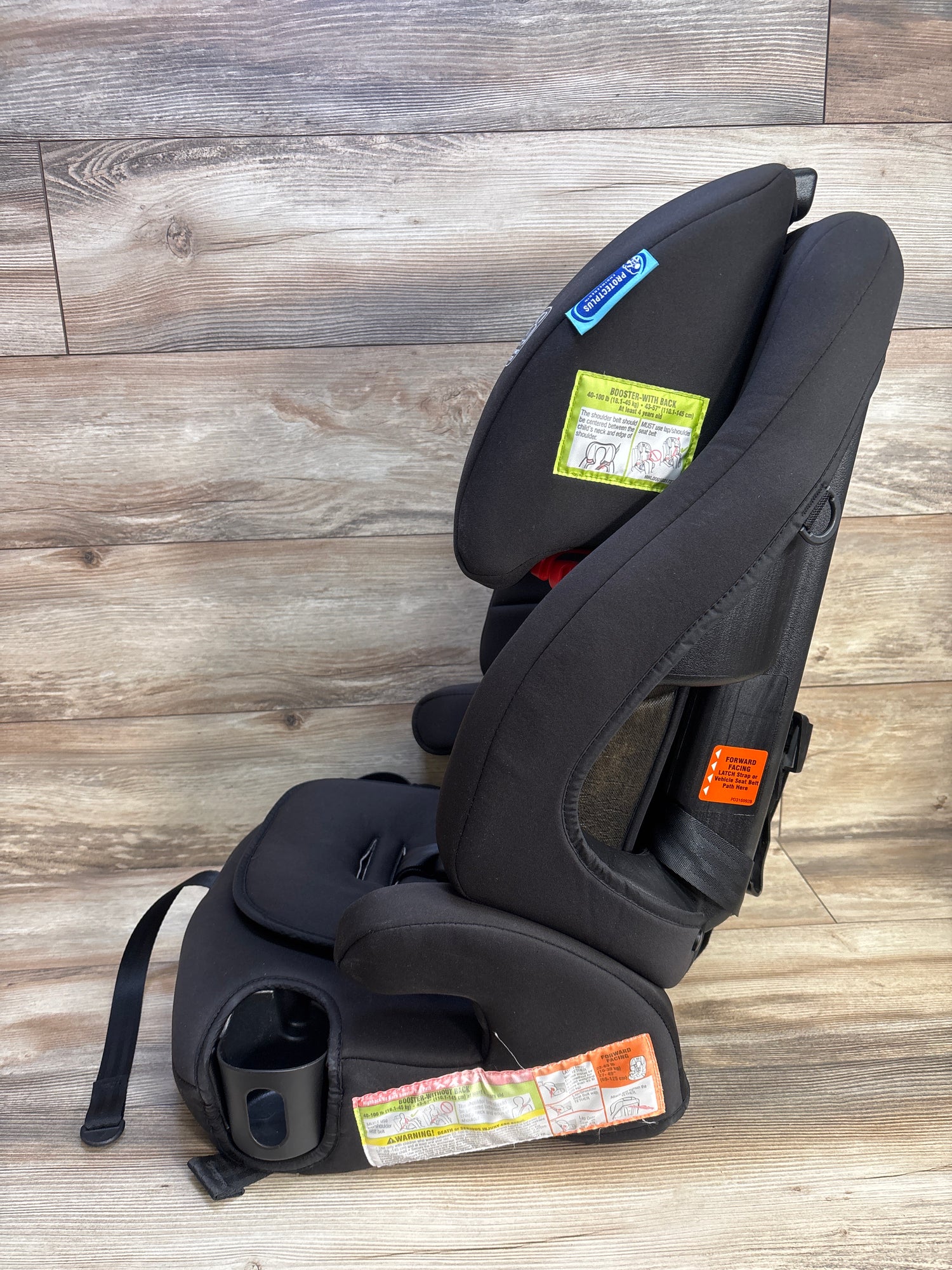 Graco Tranzitions 3-in-1 Harness Booster Car Seat in Proof 40-100lbs