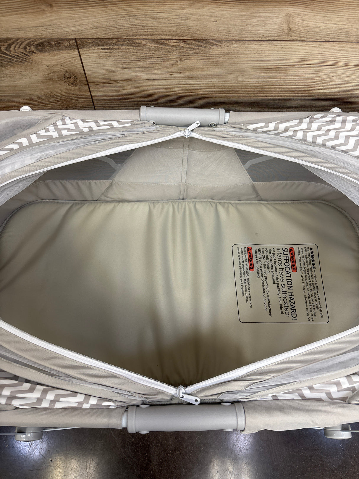 Dream On Me Karley Bassinet Grey