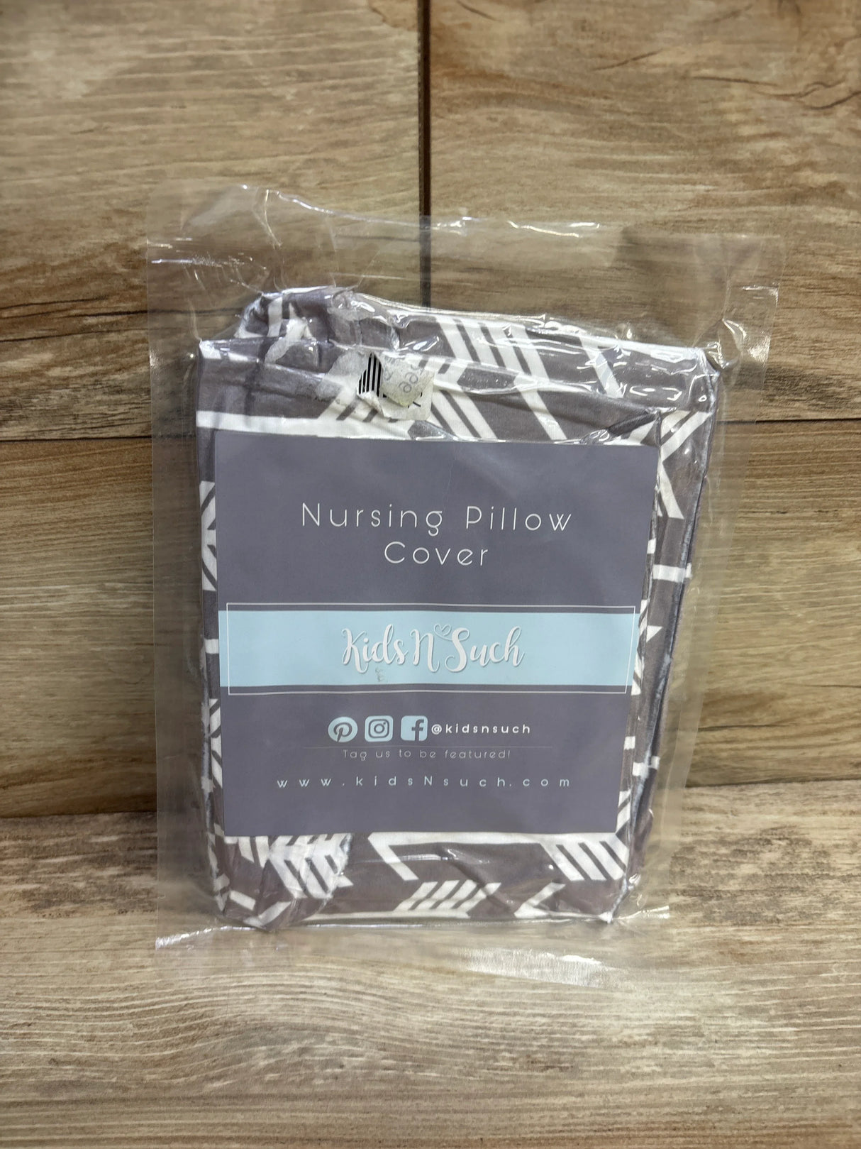 NEW Kids n Such Minnky Nursing Pillow Cover - Grey Arrows