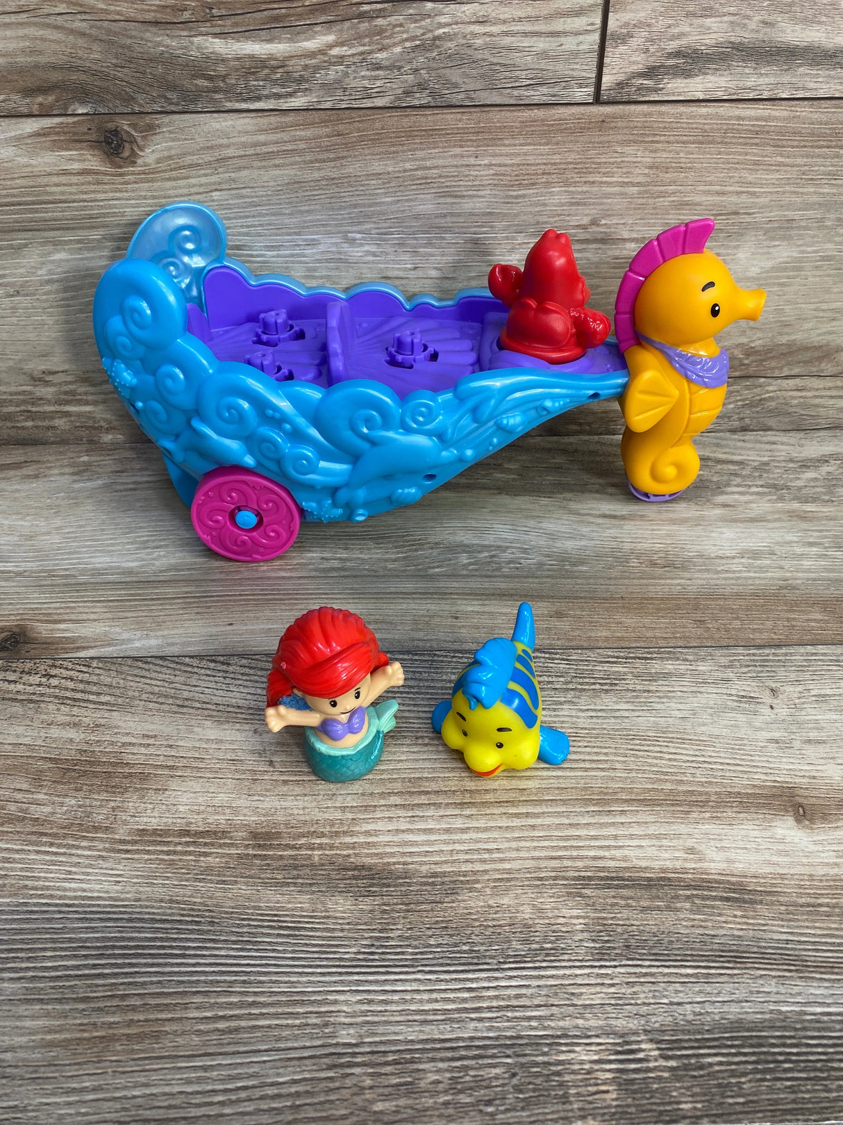 Disney Princess Little People Ariel's Light-Up Sea Carriage