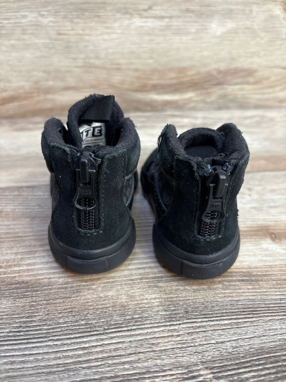 Vans Sk8-Hi Zip Mte Primaloft High Top Sneakers Black sz 4c