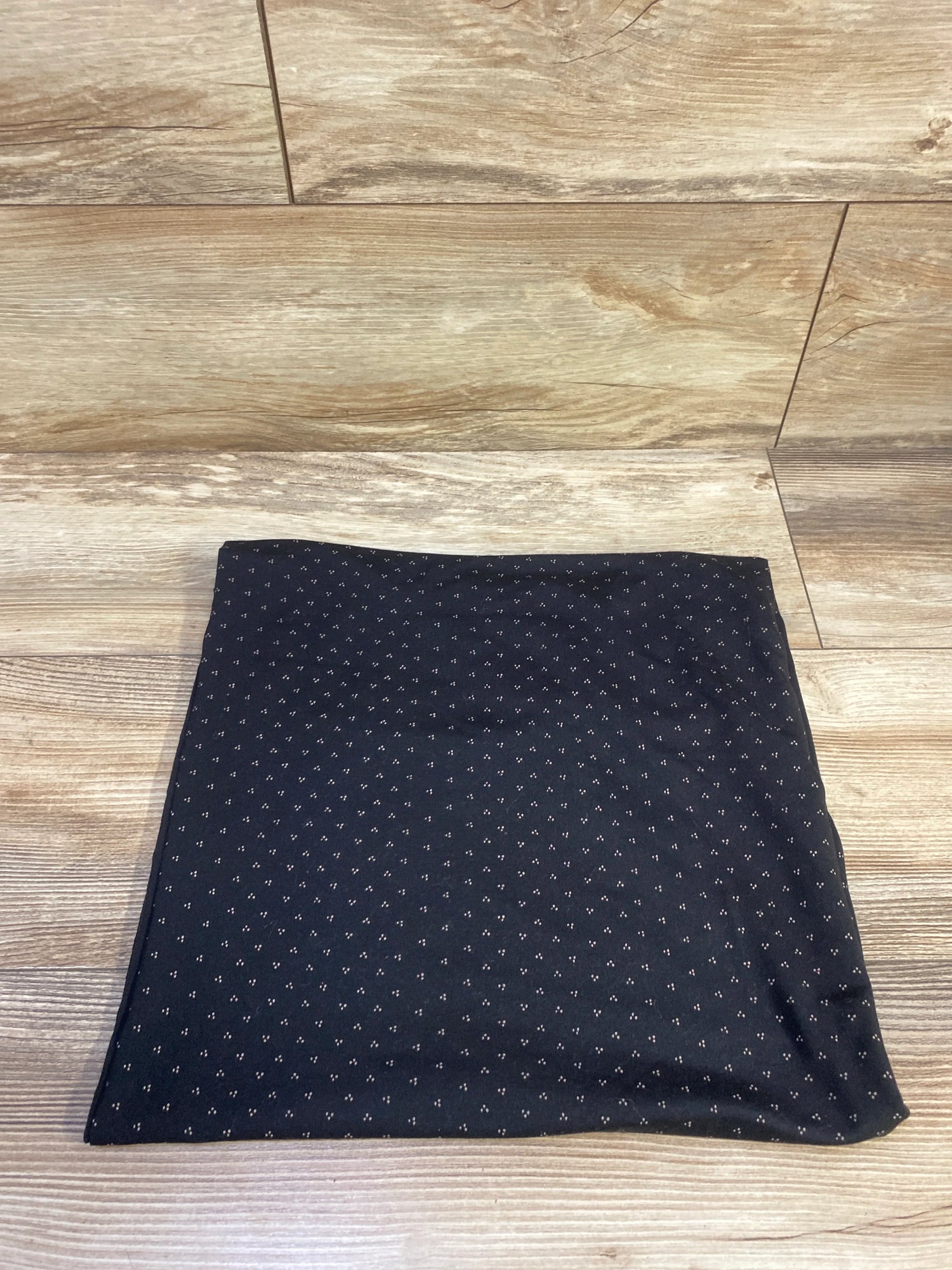 NuRoo Nursing Scarf, Black