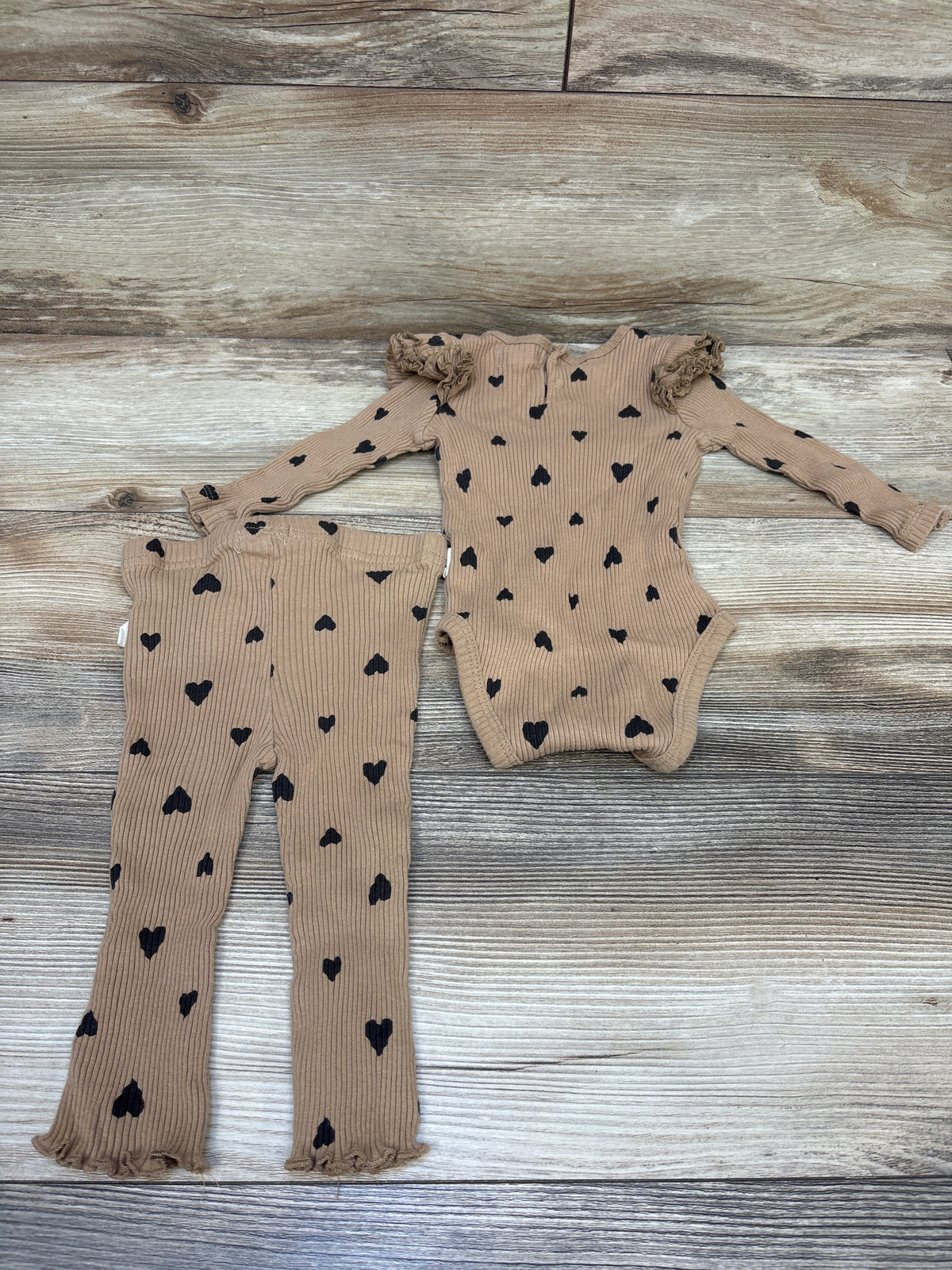 Rabbit + Bear Organic 2pc Ribbed Heart Bodysuit & Pants Set Brown sz 6-9m