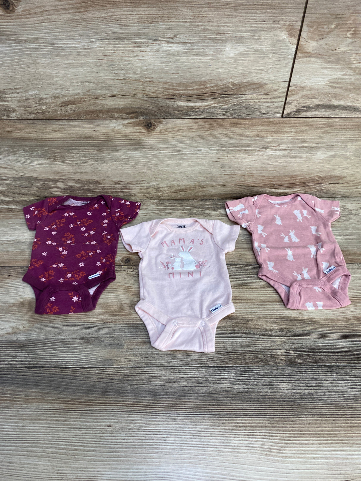 Gerber 3pk Bodysuits Pink sz Newborn