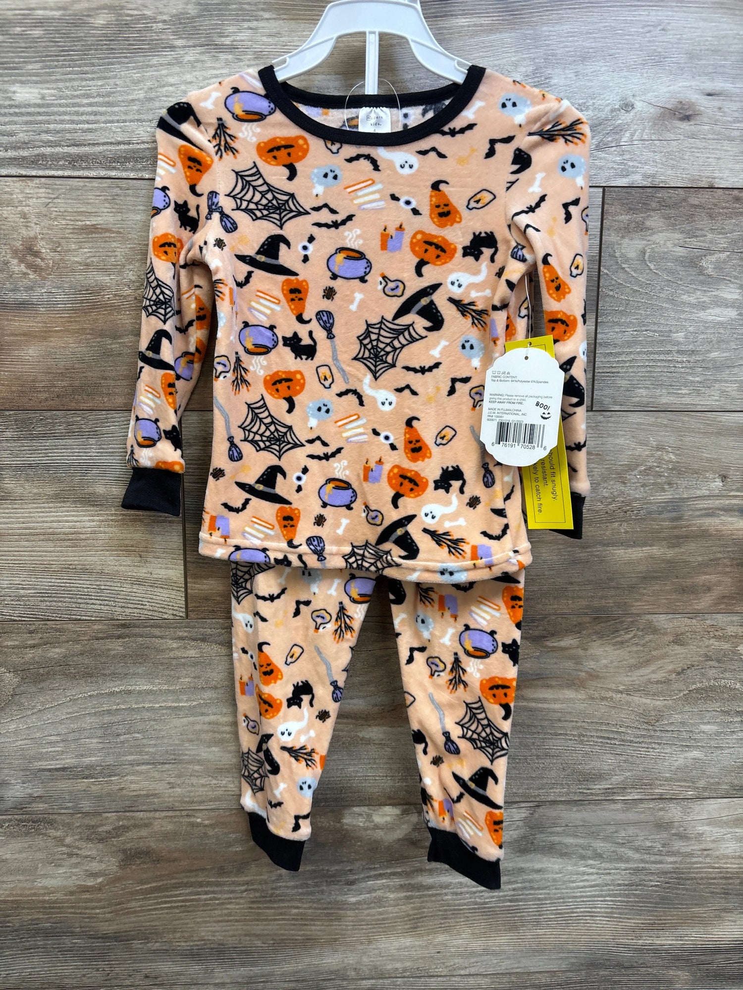 NEW Modern Kids 2pc Velour Halloween Pajama Set Orange sz 4T