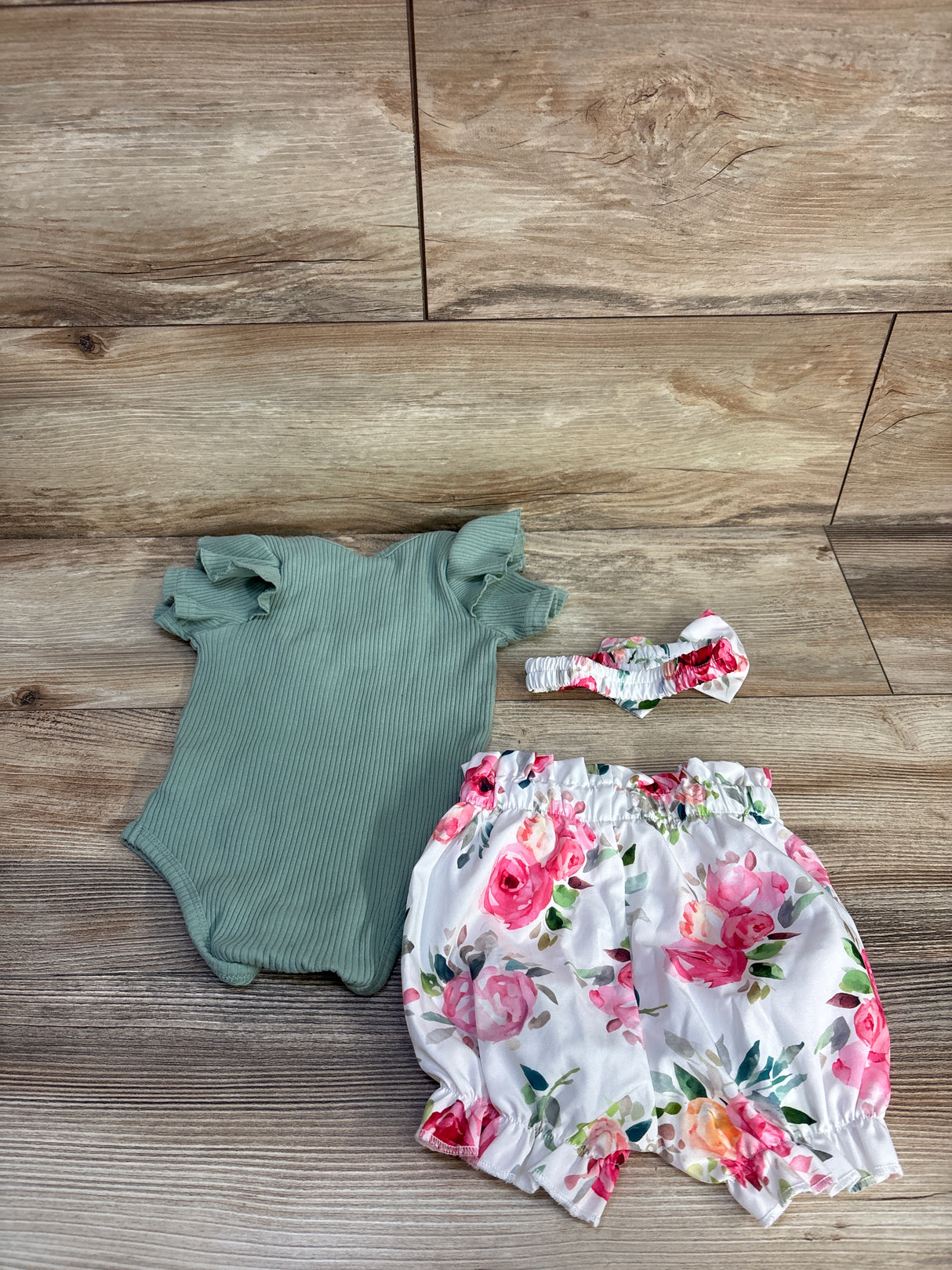 Spewahor 3pc Ribbed Henley Bodysuit, Shorts, & Headband Set Green sz 3-6m