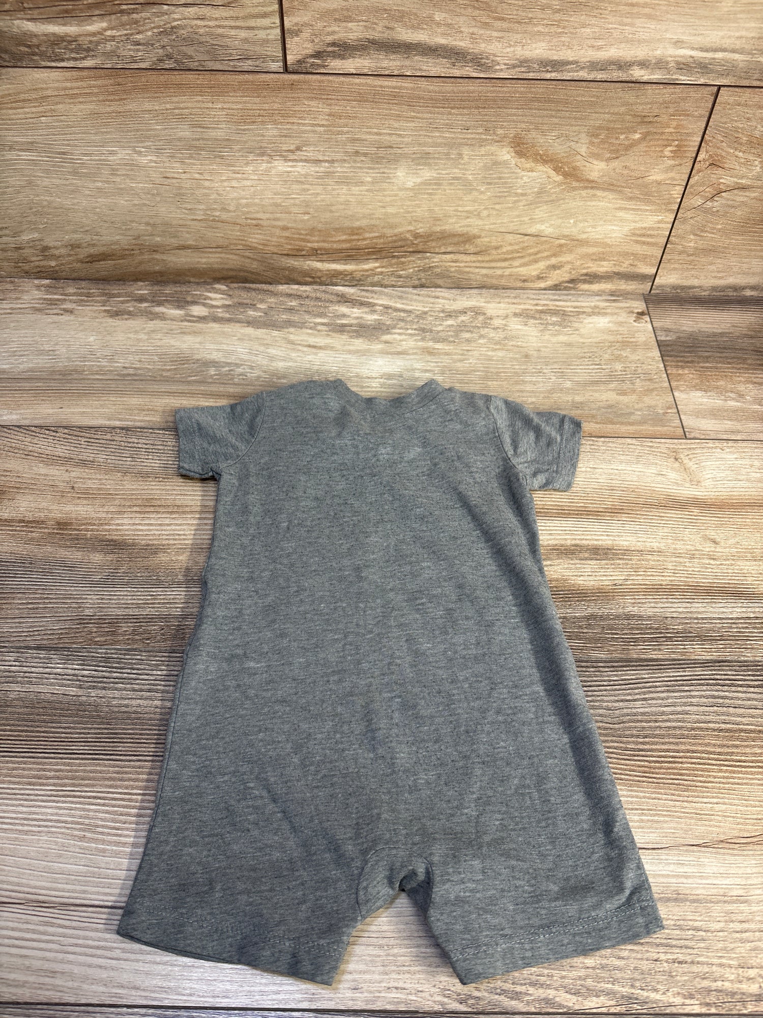 Nike Tiny But Awesome Shortie Romper Grey sz 0-6m