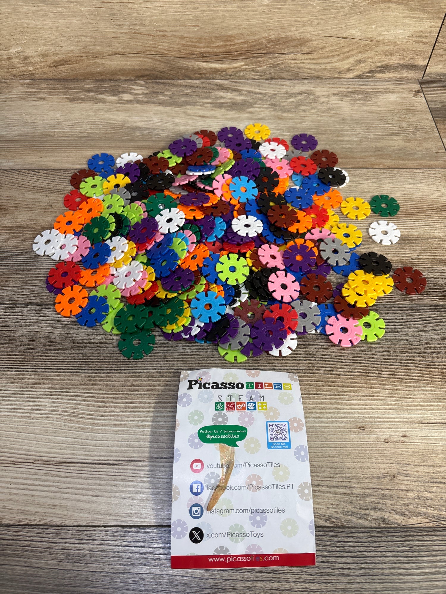 Picasso Tiles 250ct+ Building Chips Interlocking Disc Construction Blocks