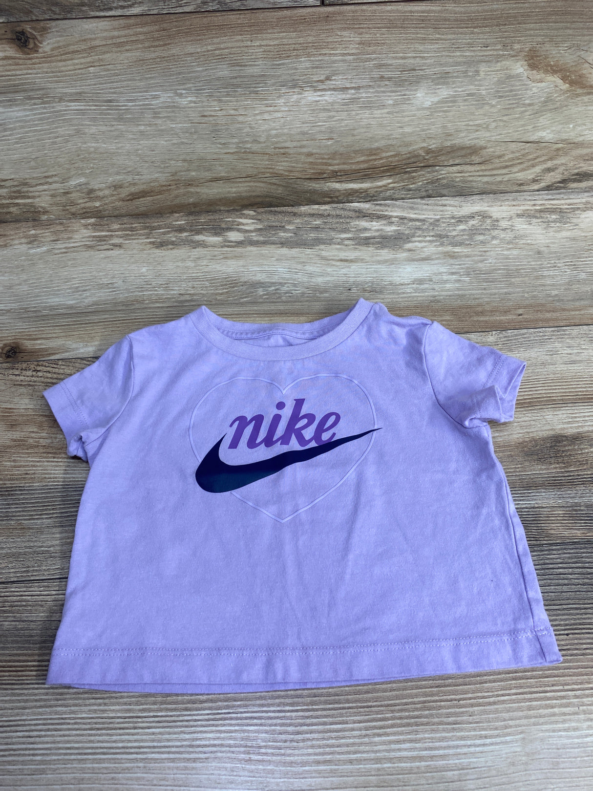 Nike Heart Shirt Lilac sz 2T