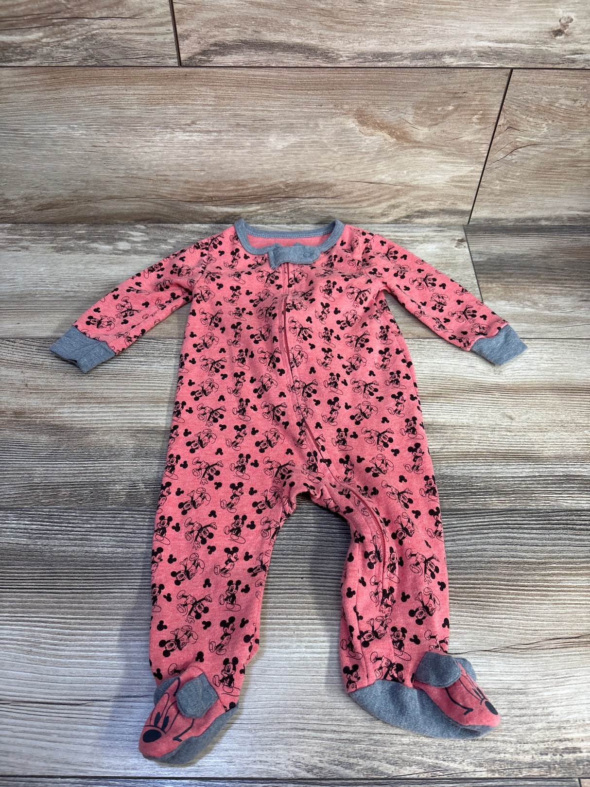 Disney Baby Mickey Mouse Sleeper Red sz 3-6m