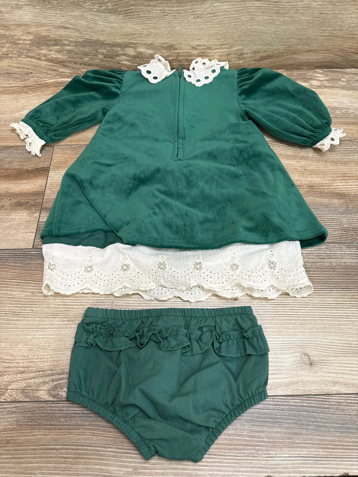 Wonder Nation 2pc Velour Dress & Bloomers Green sz 6-9m