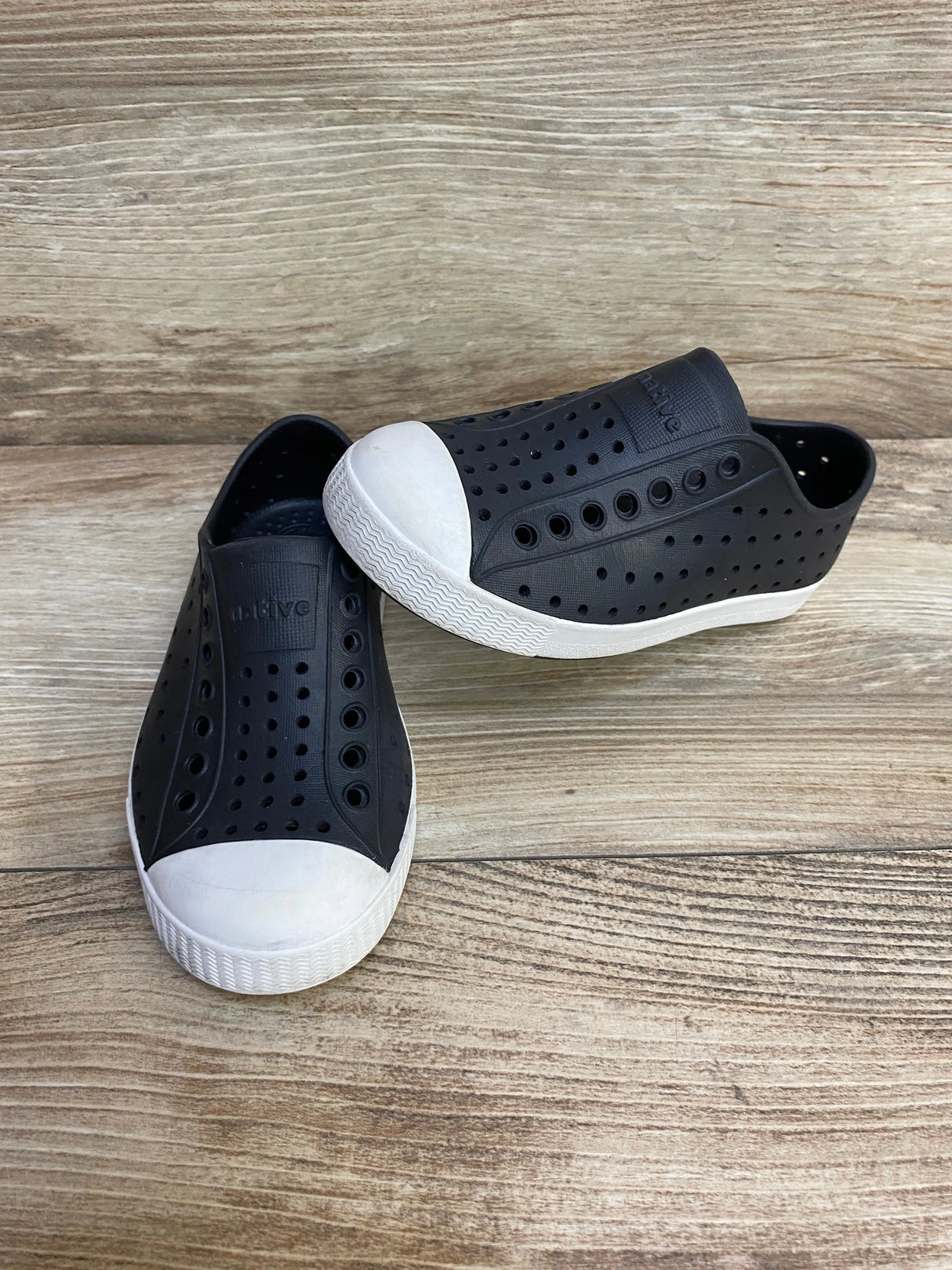Native Jefferson Shoes Black sz 9c