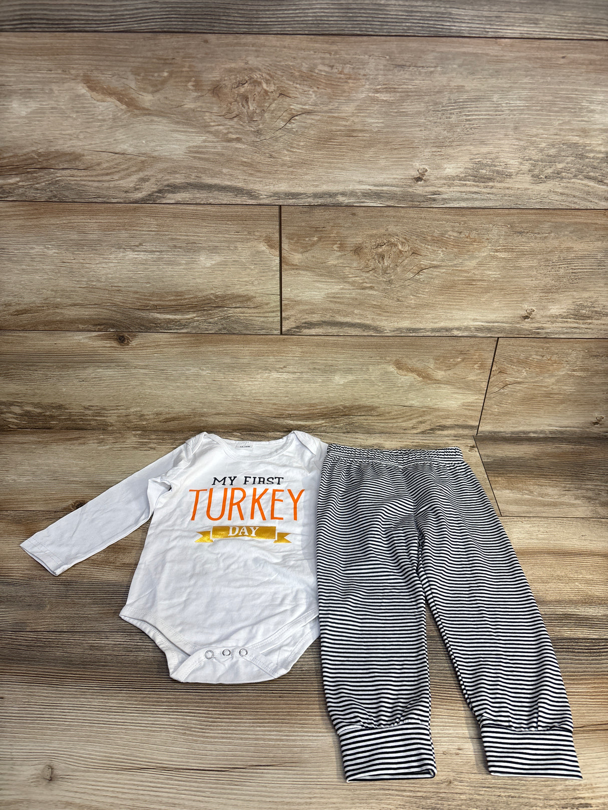 2pc My First Turkey Day Bodysuit Set White sz 12-18m