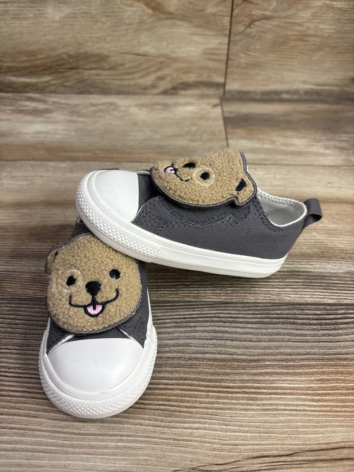 Converse Chuck Taylor All Star One Strap Sherpa Bear Sneaker Grey sz 7c