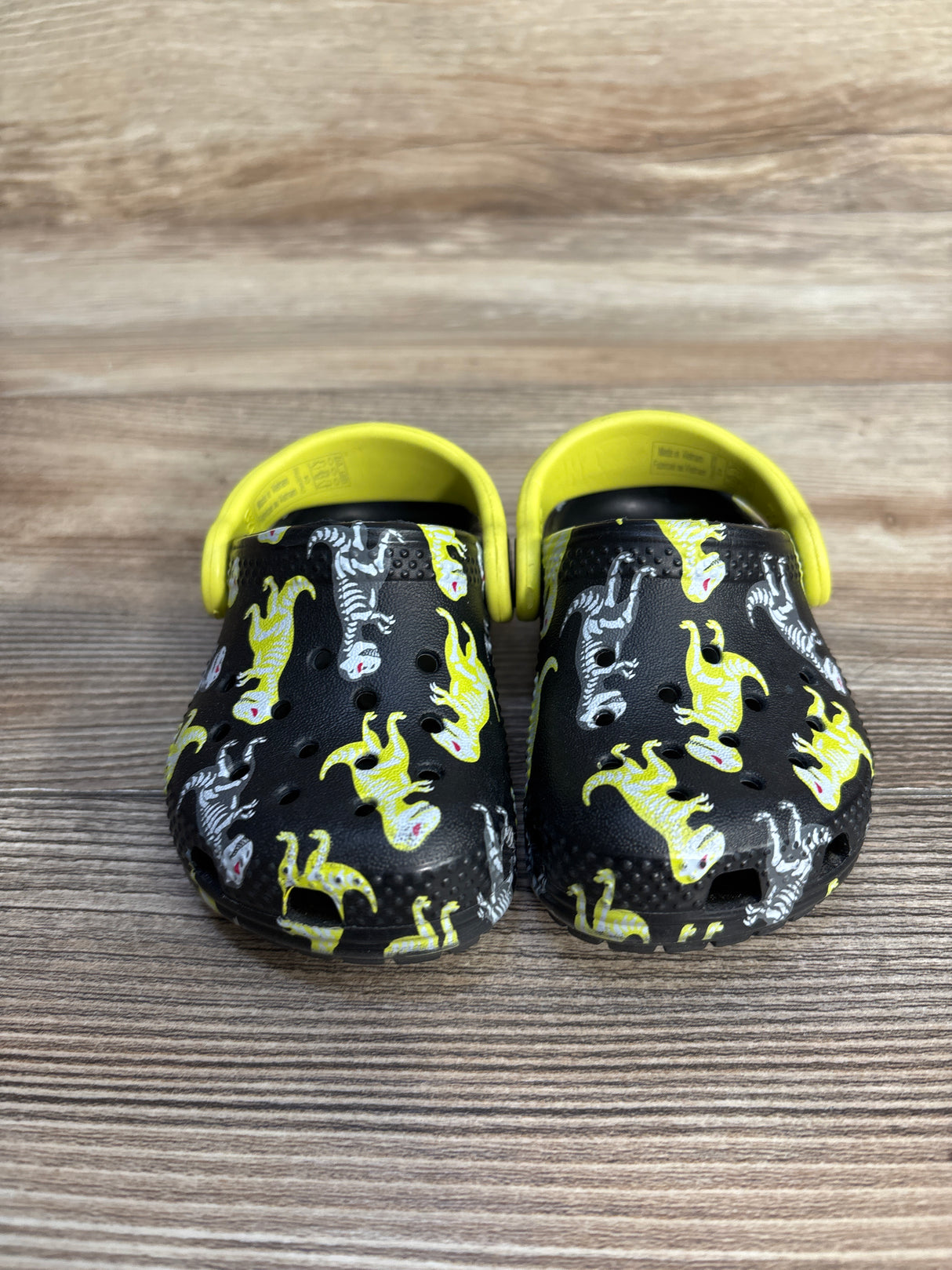 Crocs Classic 'Dinosaur Skeleton' Clogs, Black sz 4c