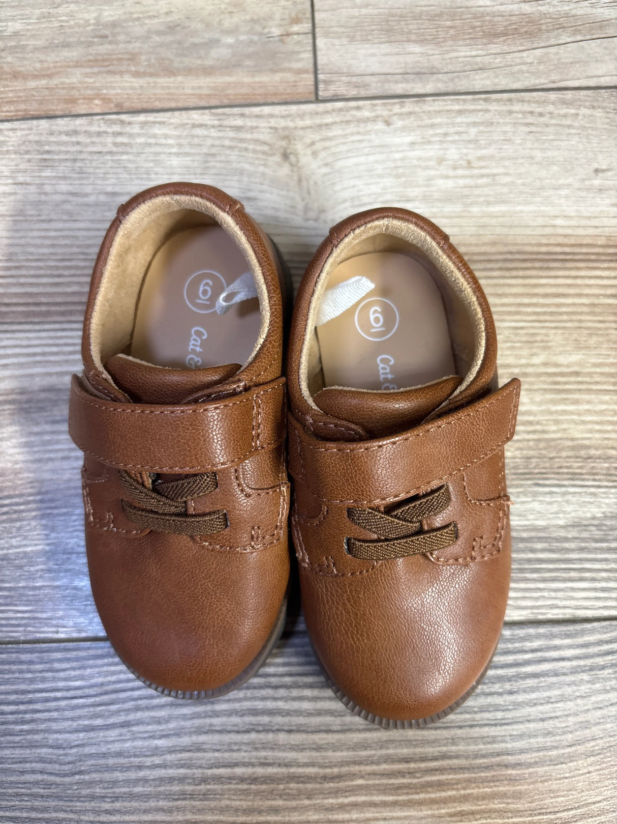 NWOT Cat & Jack Miles Dress Shoes Cognac sz 6c