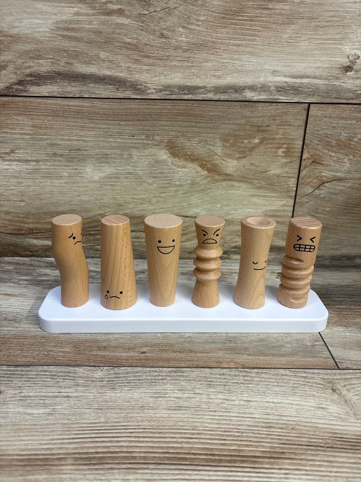 Lovevery Wooden Emotion Dolls