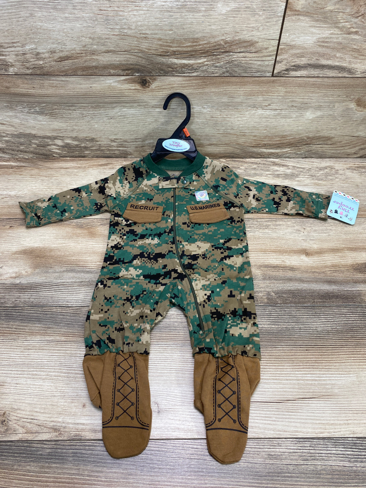 NEW Tiny Trooper Sleeper Green sz 0-3m