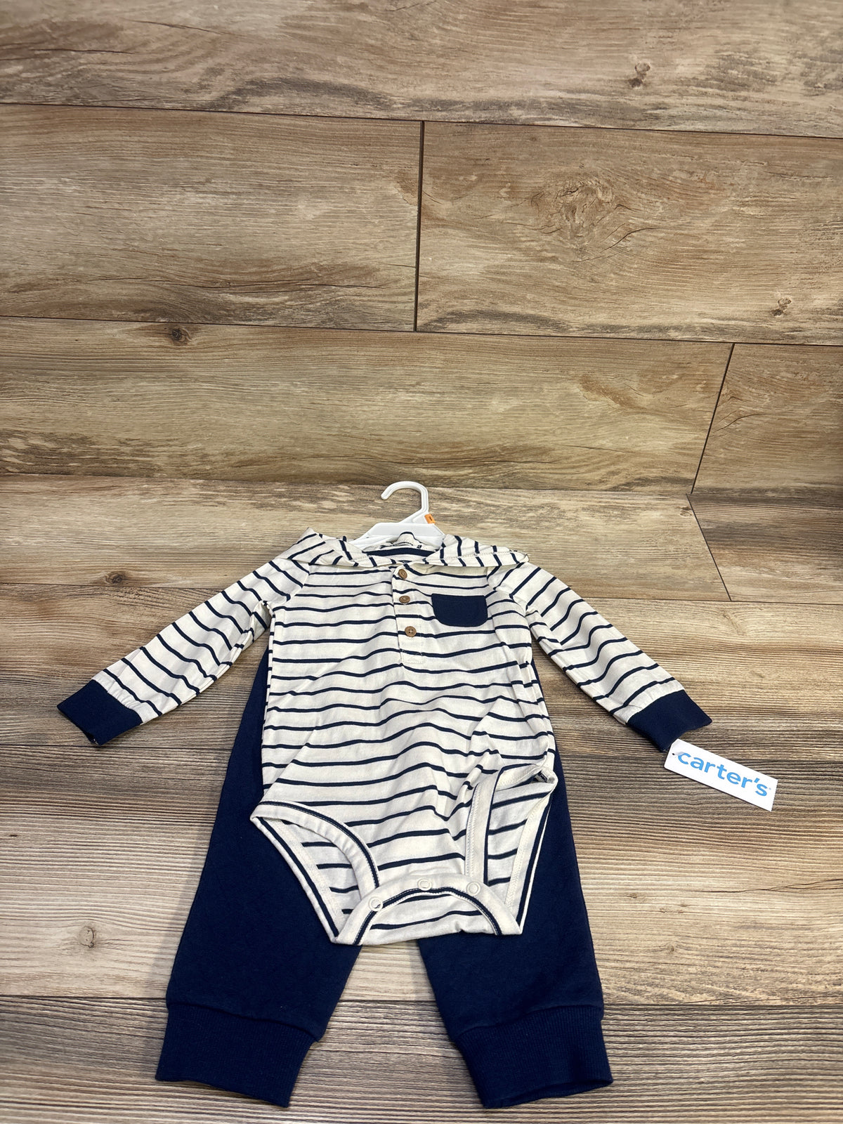 NEW Carter's 2pc Hooded Henley Bodysuit & Pants Set White sz 12m