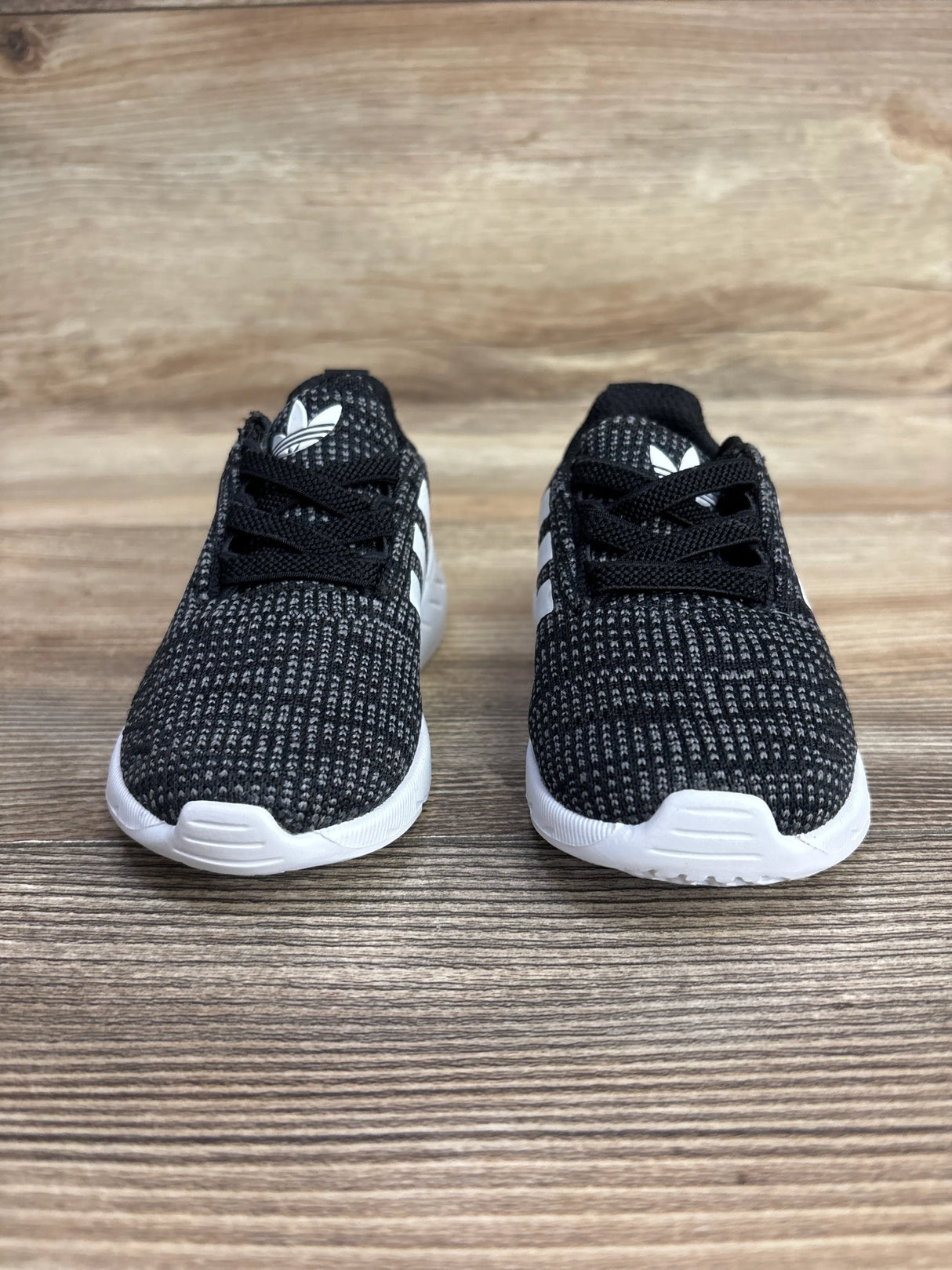 Adidas Swift Run 22 Sneakers Black sz 5c