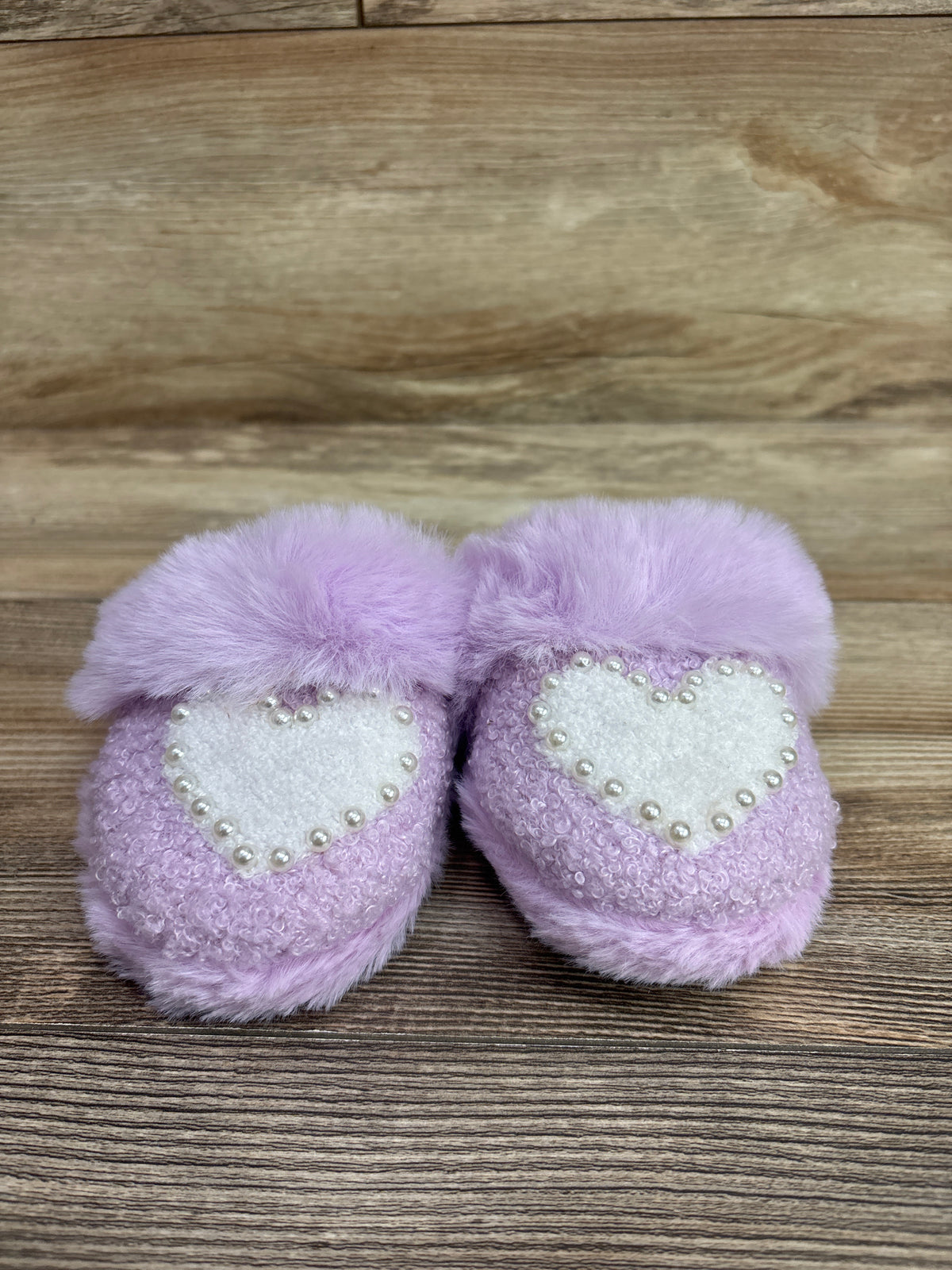 OMG Accessories Pearl Heart Plush Slippers Purple sz 12c