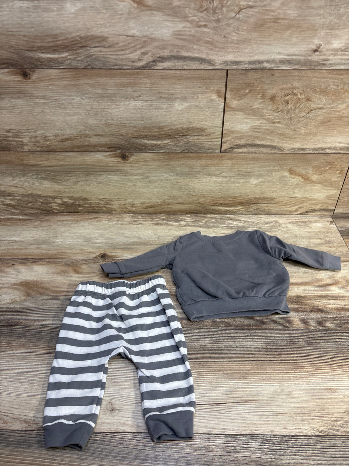 Cat & Jack 2pc Itsy Bitsy Spider Sweatshirt & Joggers Set Grey sz 3-6m