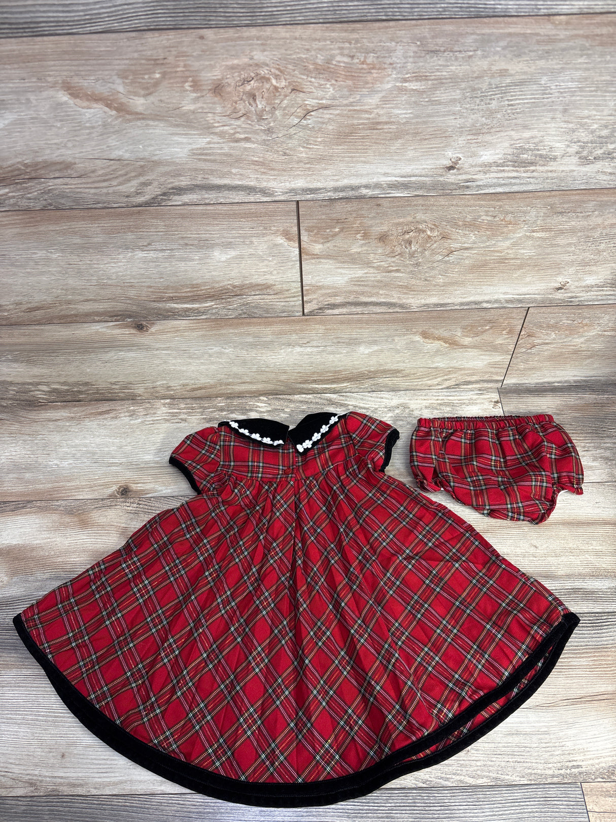 Youngland Plaid Metallic Dress Red sz 24m