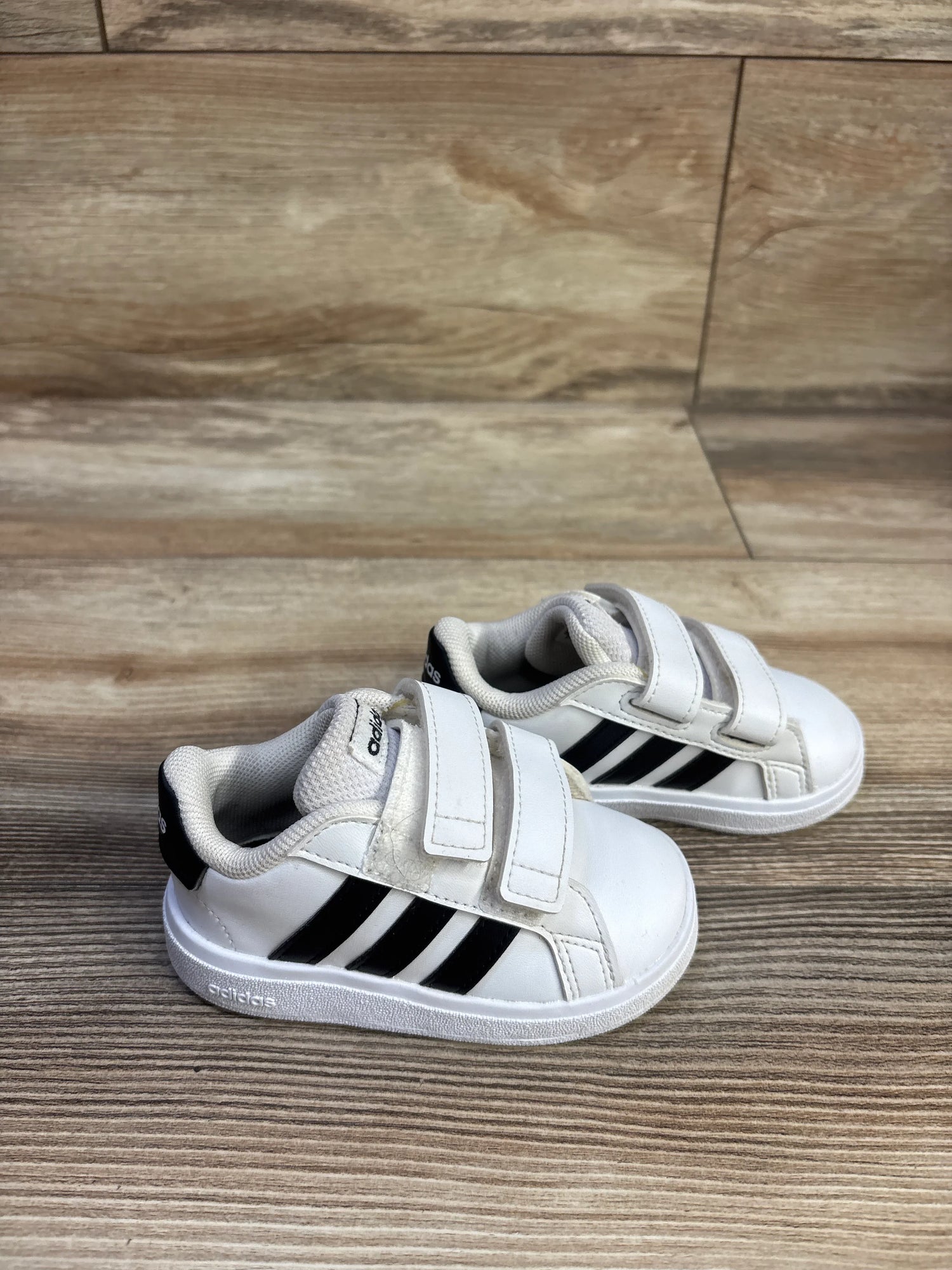 Adidas Grand Court 3.0 Sneakers White sz 5c