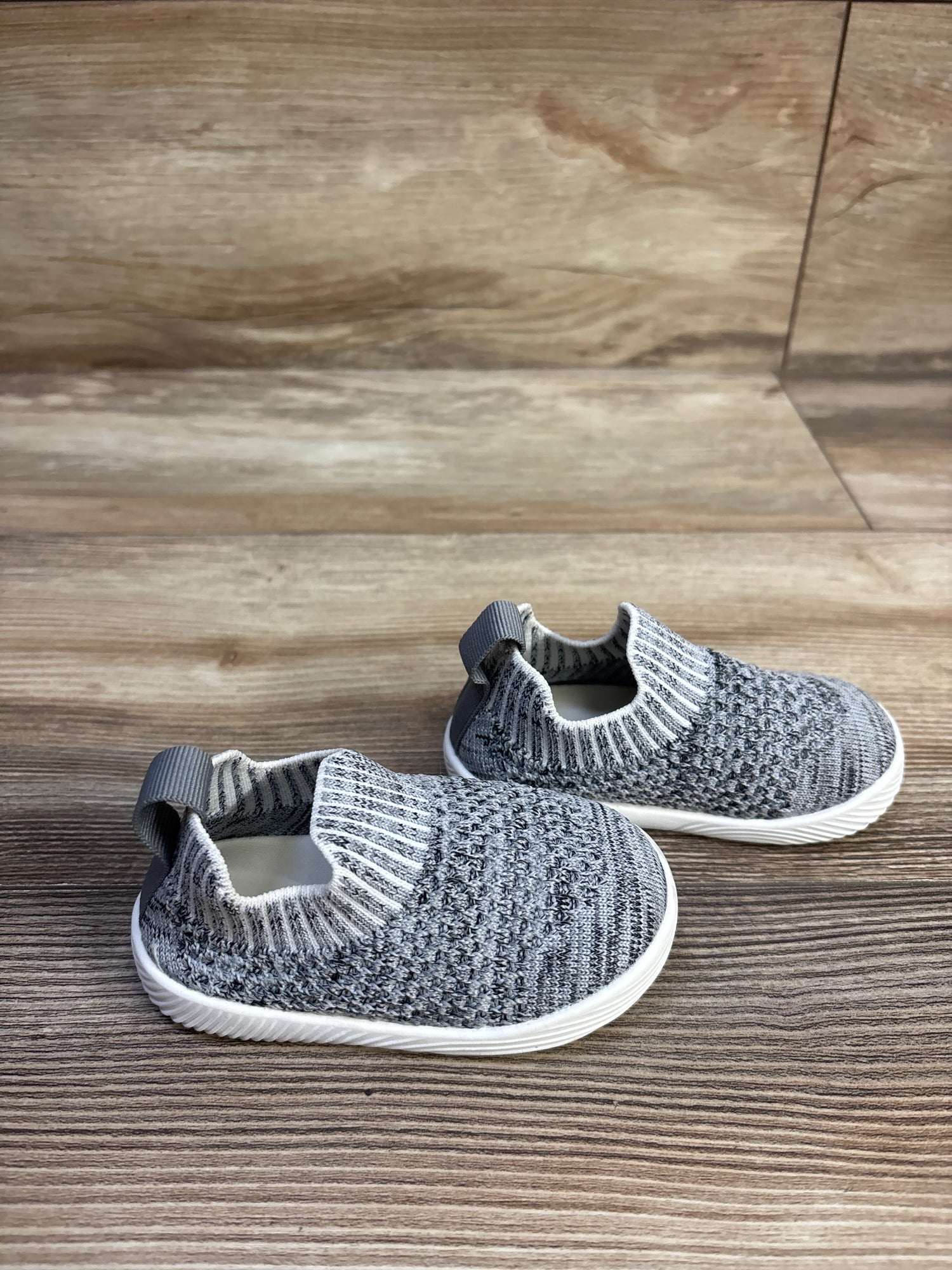 Morendl Non-Slip Mesh Walking Sock Sneakers Grey sz 4c