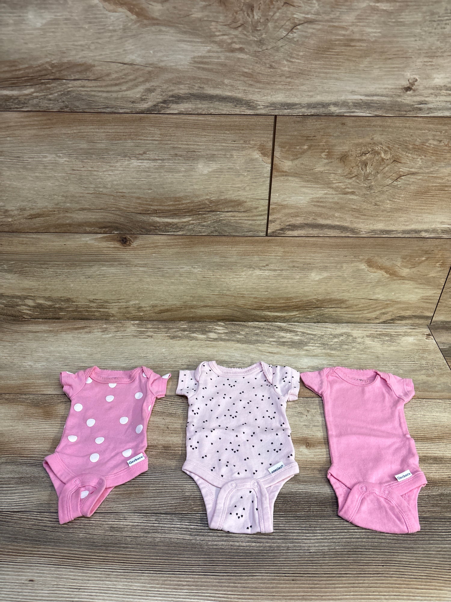 Gerber 3pk Bodysuits Pink sz Preemie