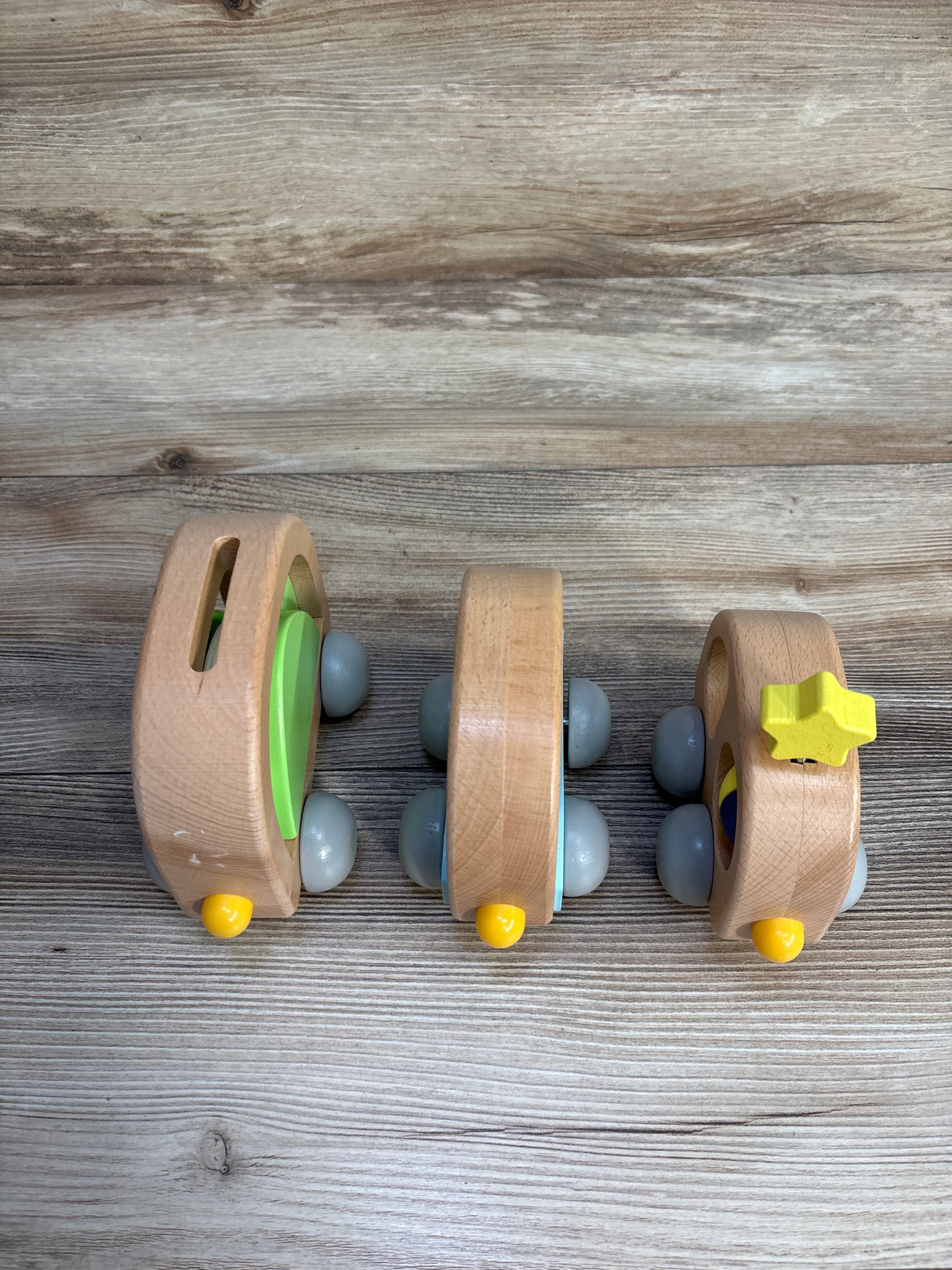 KiwiCo Magnetic Car Set 3pc