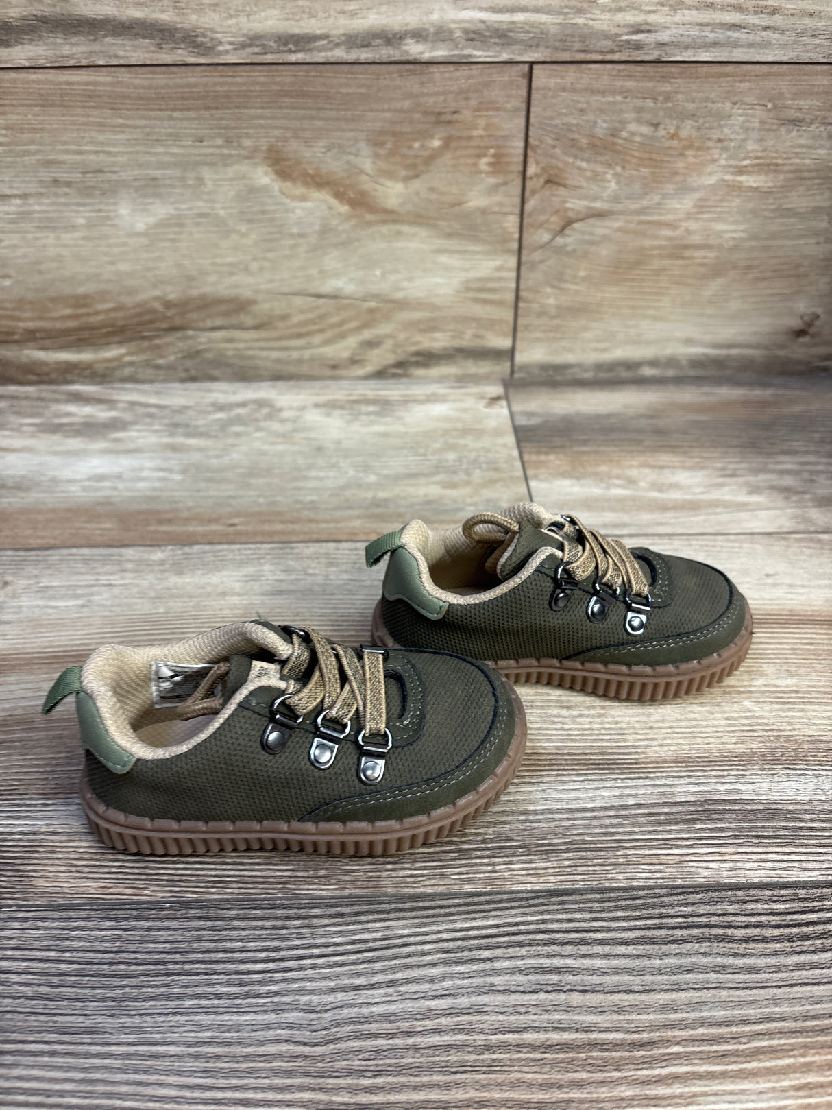 OshKosh Heidy Toddler Boys' Casual Slip-On Sneakers Olive sz 5c