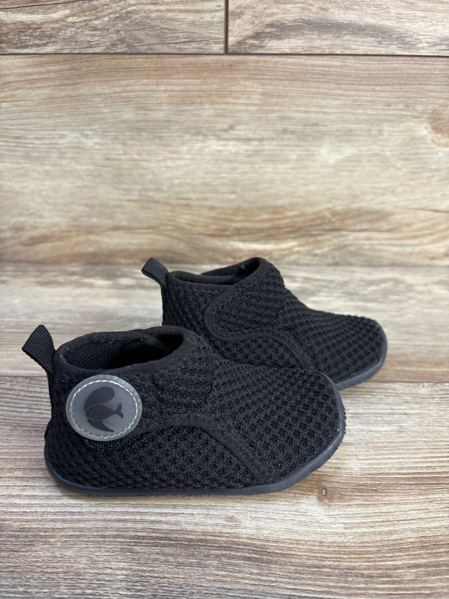 FEETCITY High-Top Mesh Sock Shoes Black sz 6/7c