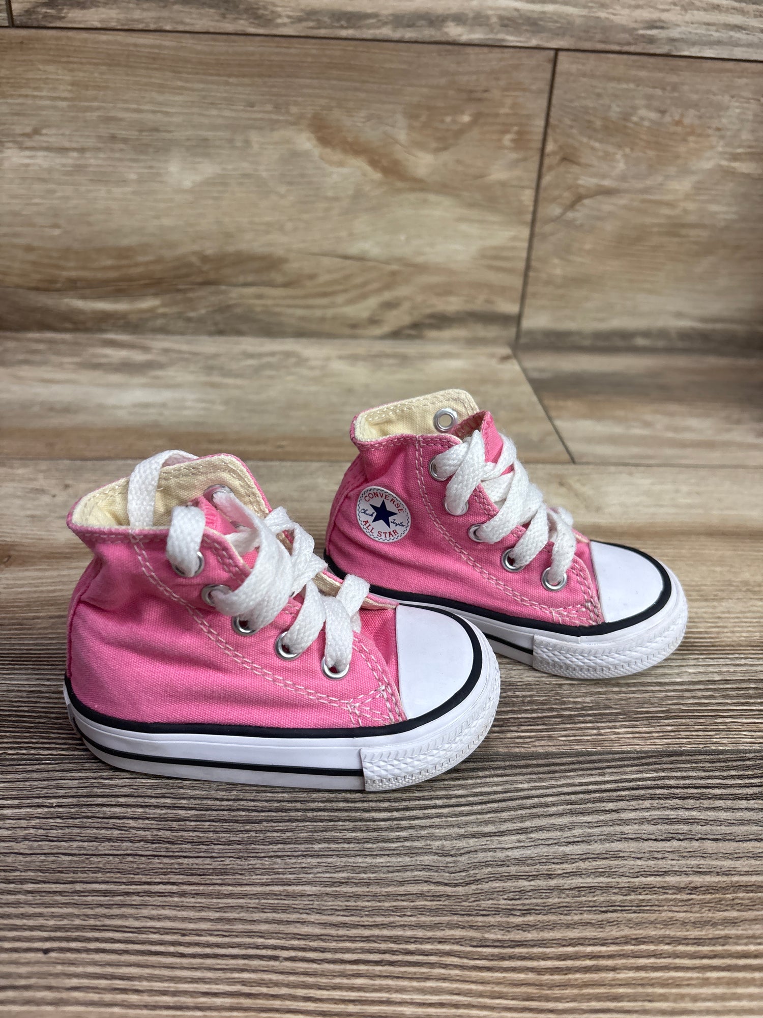Converse Chuck Taylor All Star High Top Sneakers Pink sz 3c
