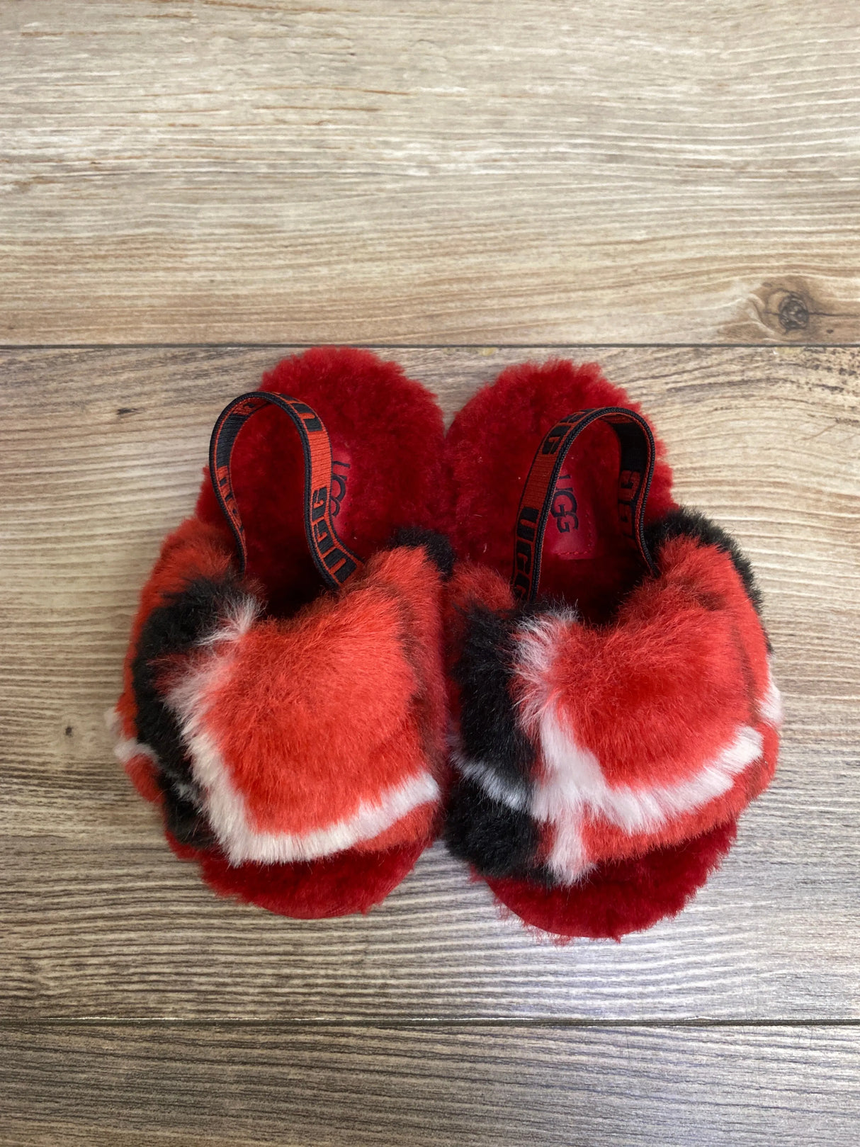 UGG Fluff Yeah Slides Red sz 7c
