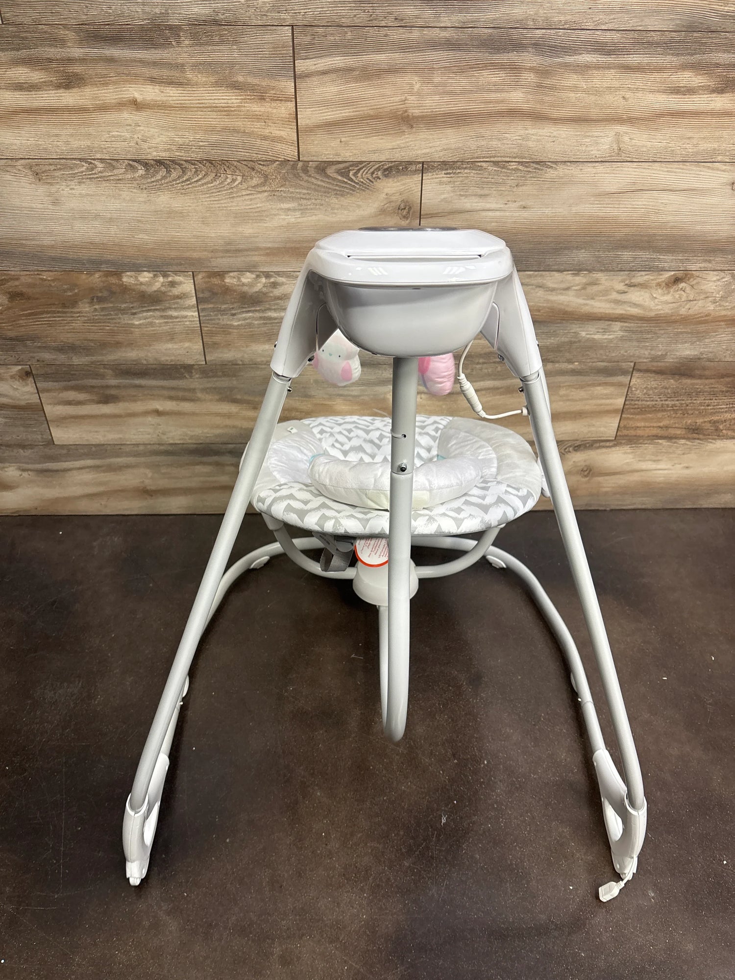 Ingenuity SimpleComfort 2-in-1 Baby Swing & Rocker in Raylan