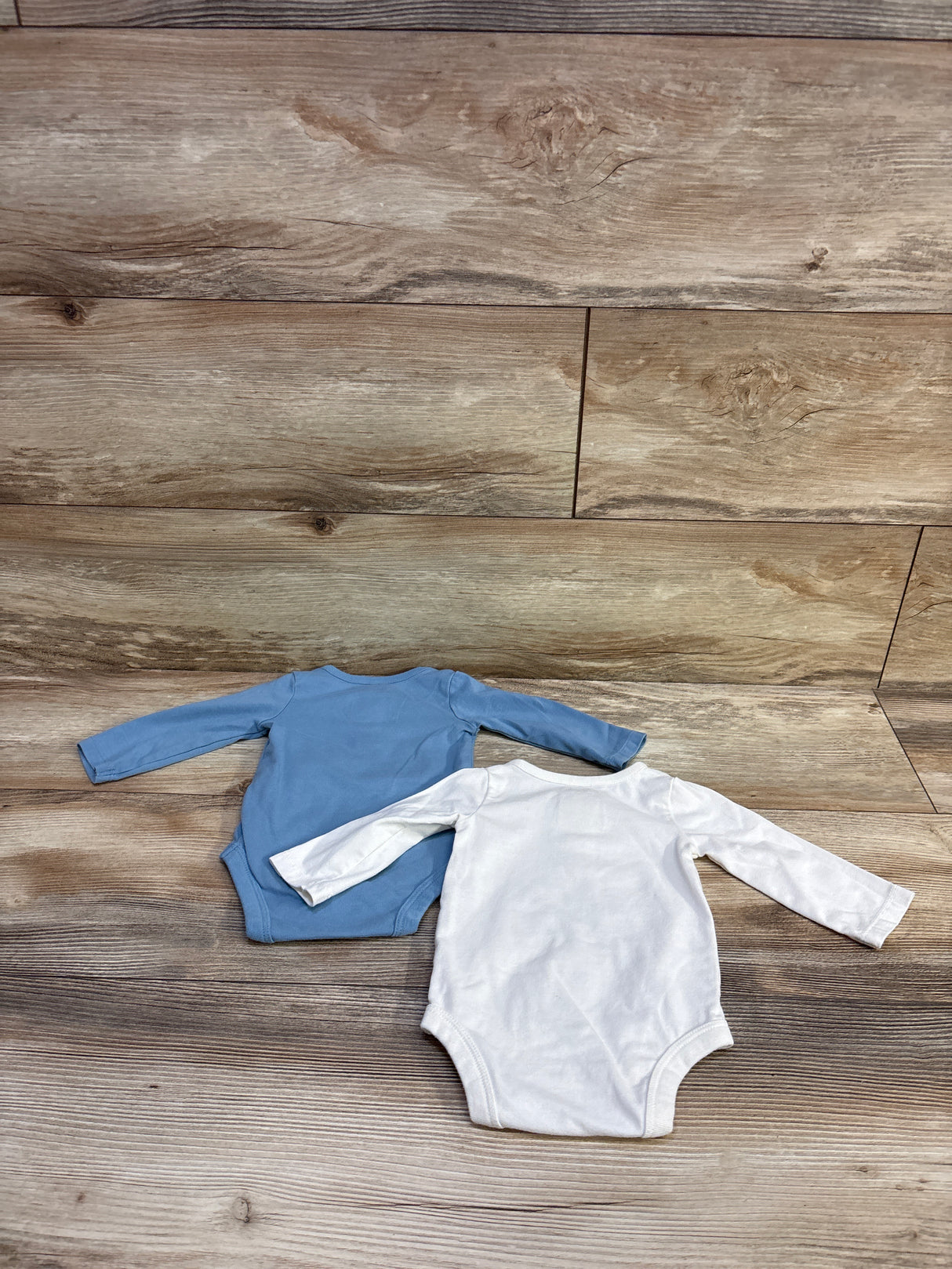 Cat & Jack 2pk Henley Bodysuits White/Blue sz 0-3m