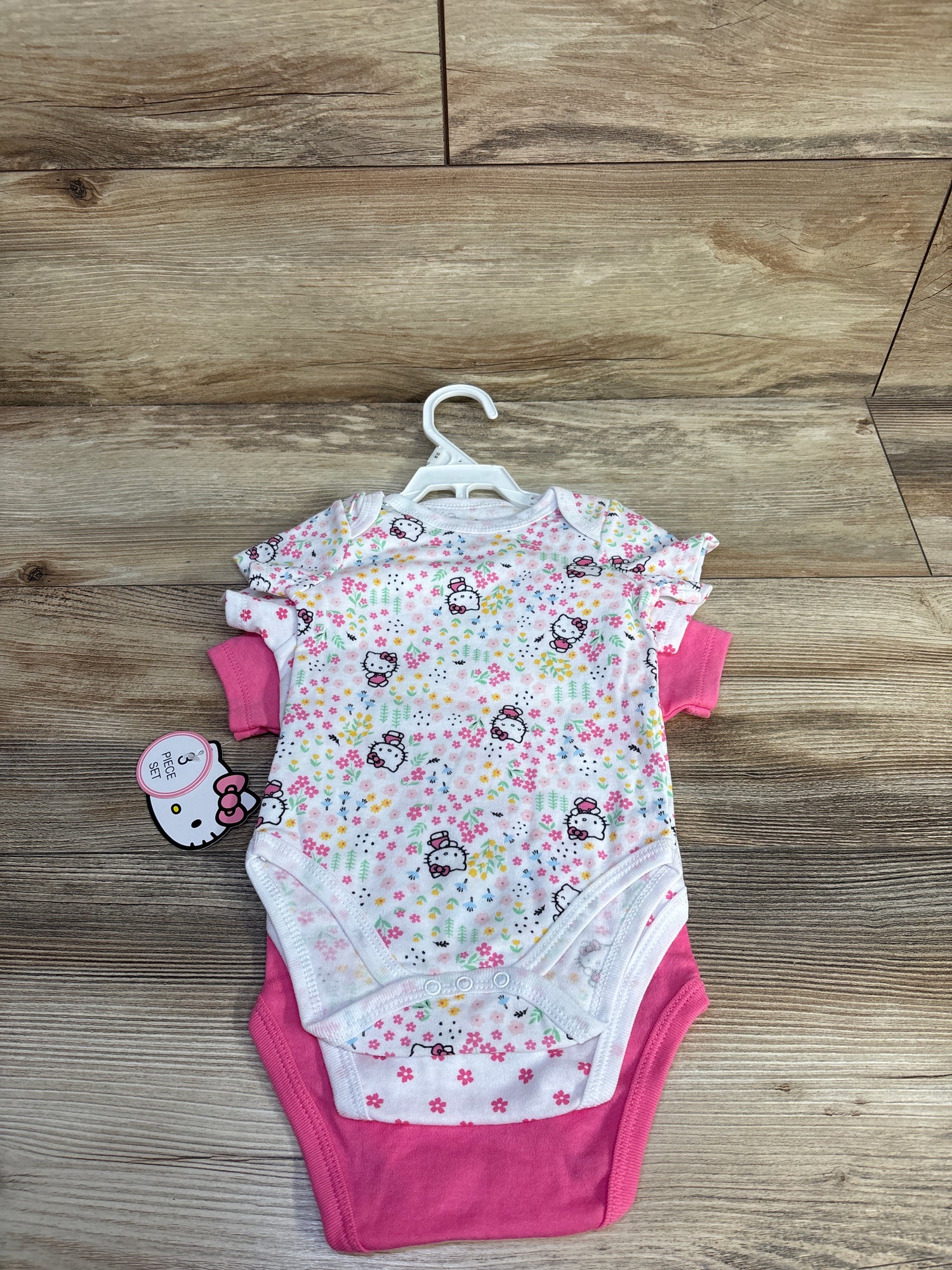NEW Hello Kitty 3pk Bodysuits White sz 12m