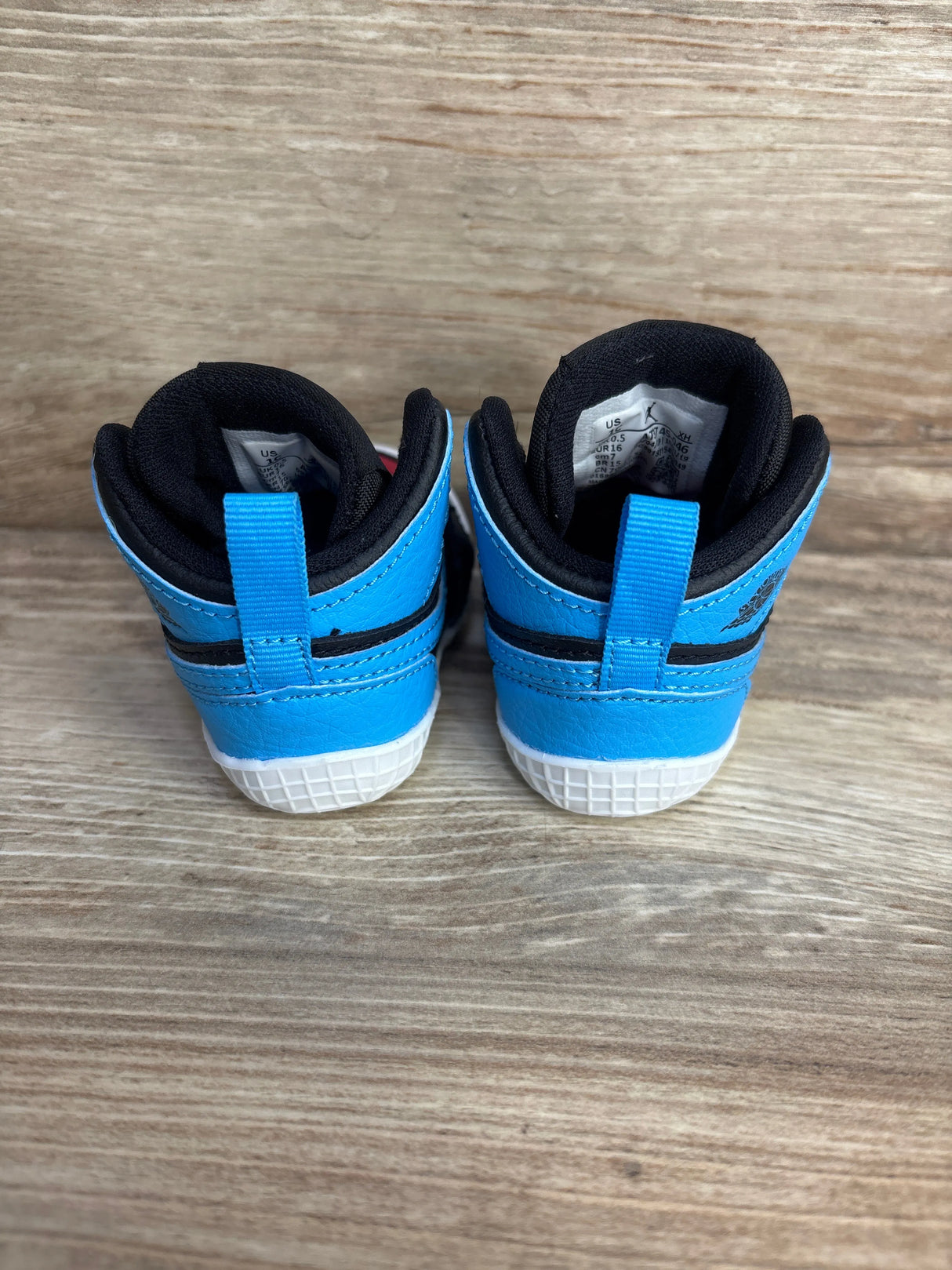 Air Jordan 1 Crib Bootie 'NC to Chi' Sneakers sz 1c