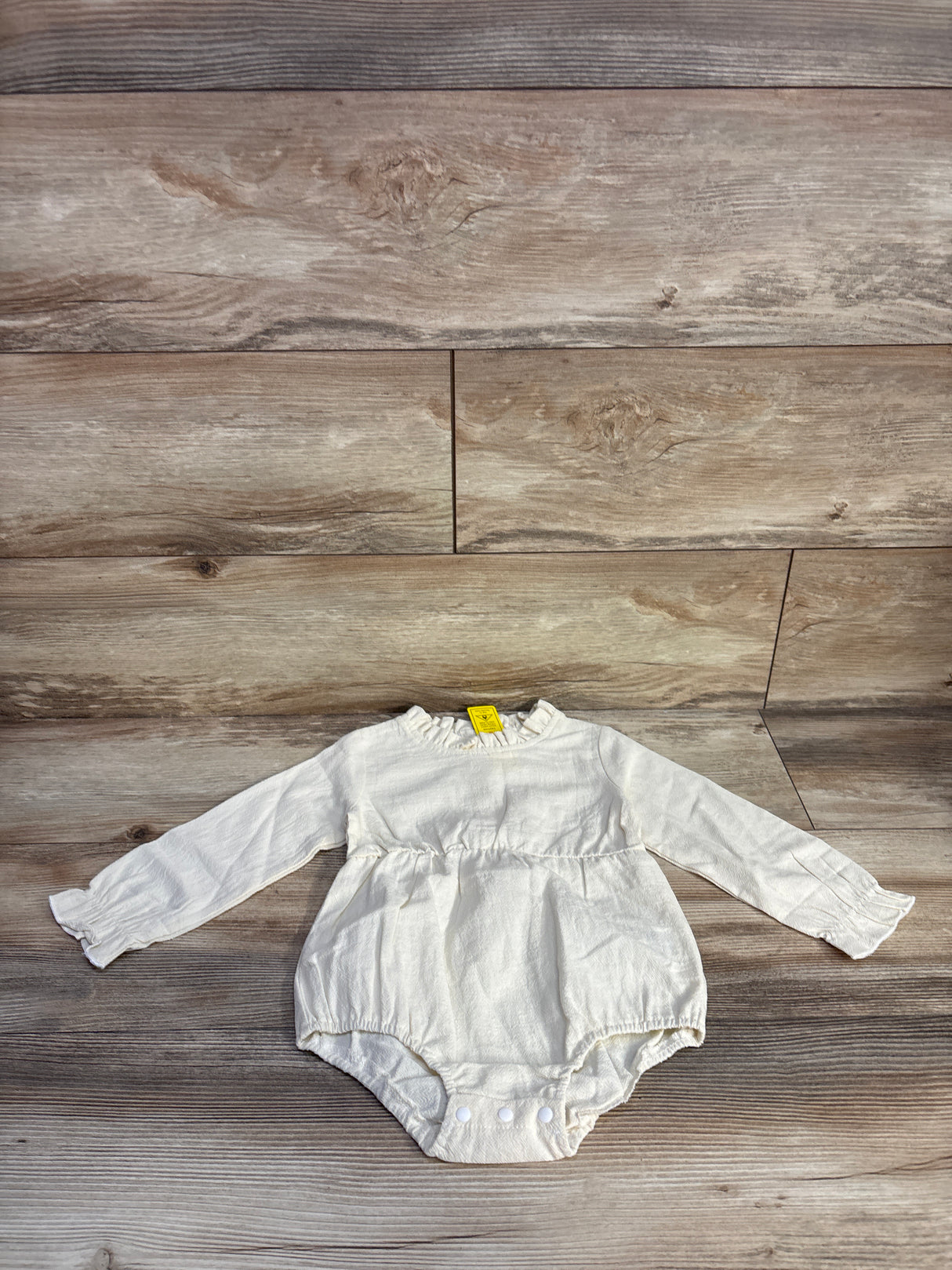 NEW Shein Long Sleeve Bubble Romper Ivory sz 18-24m