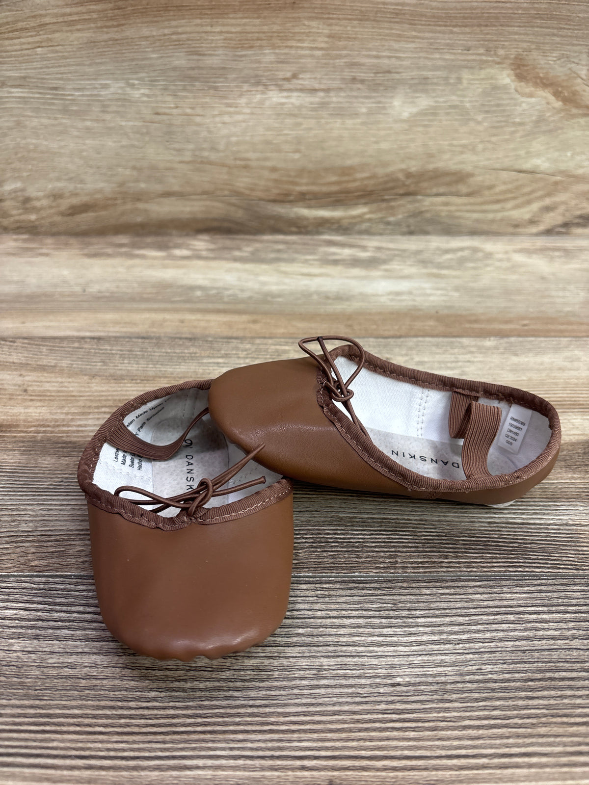Danskin Ballet Dance Shoes Brown sz 9c