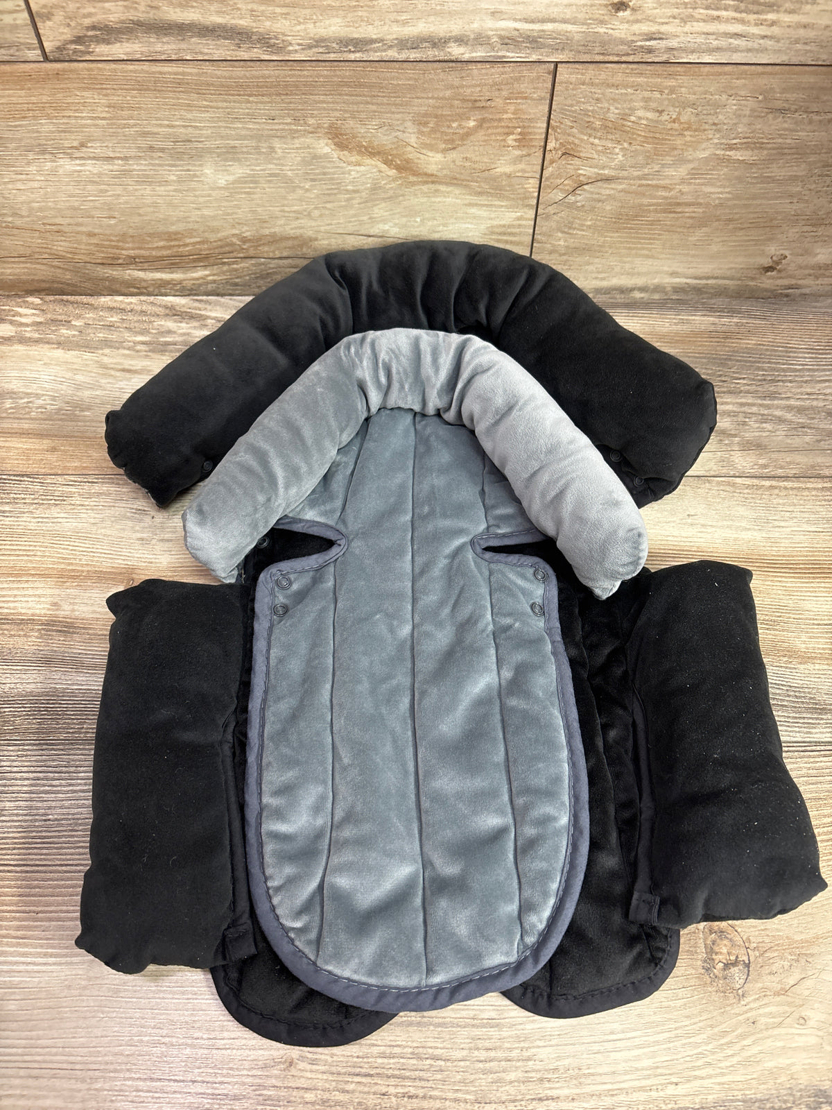 APRAMO 2-in-1 Head & Body Support Car Seat Insert Grey/Black