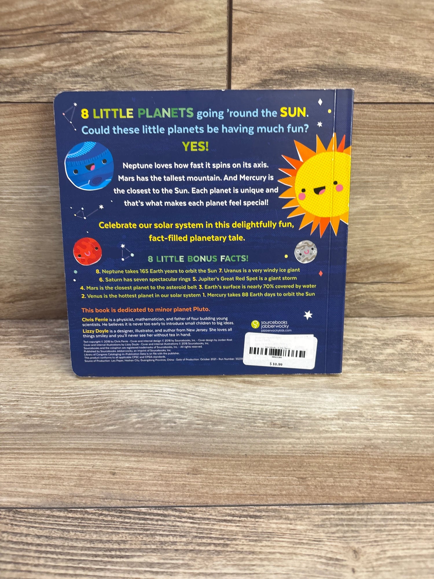 8 Little Planets Board Book